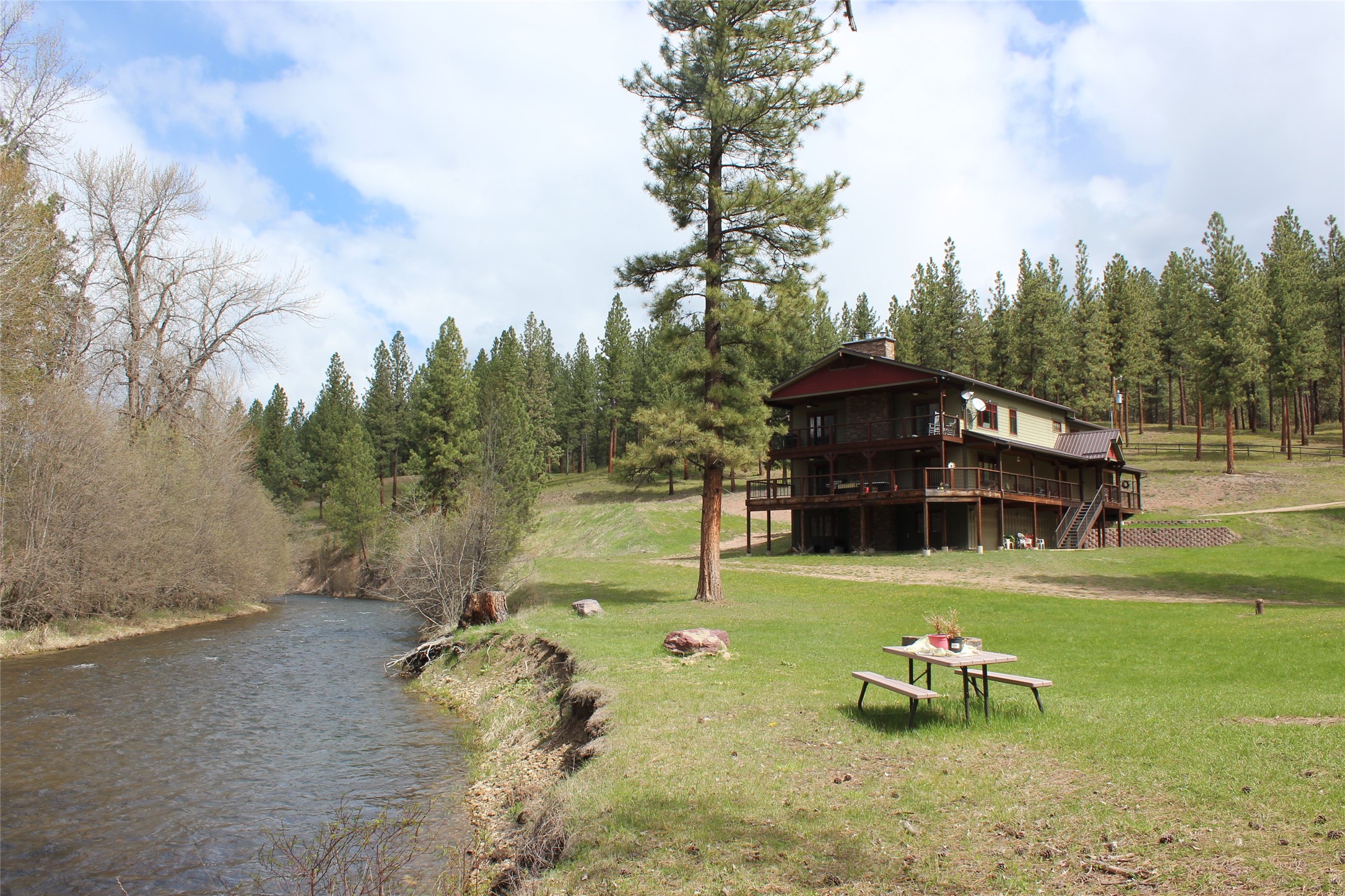 21369 Ninemile Road