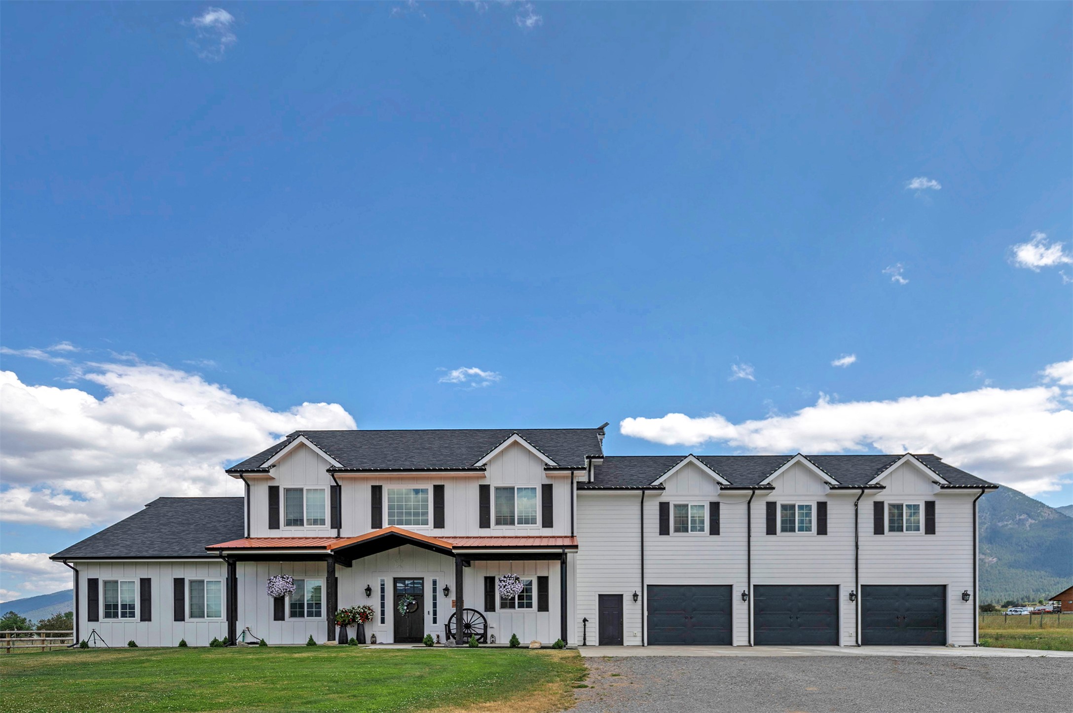 26190 Sliding Horse Lane