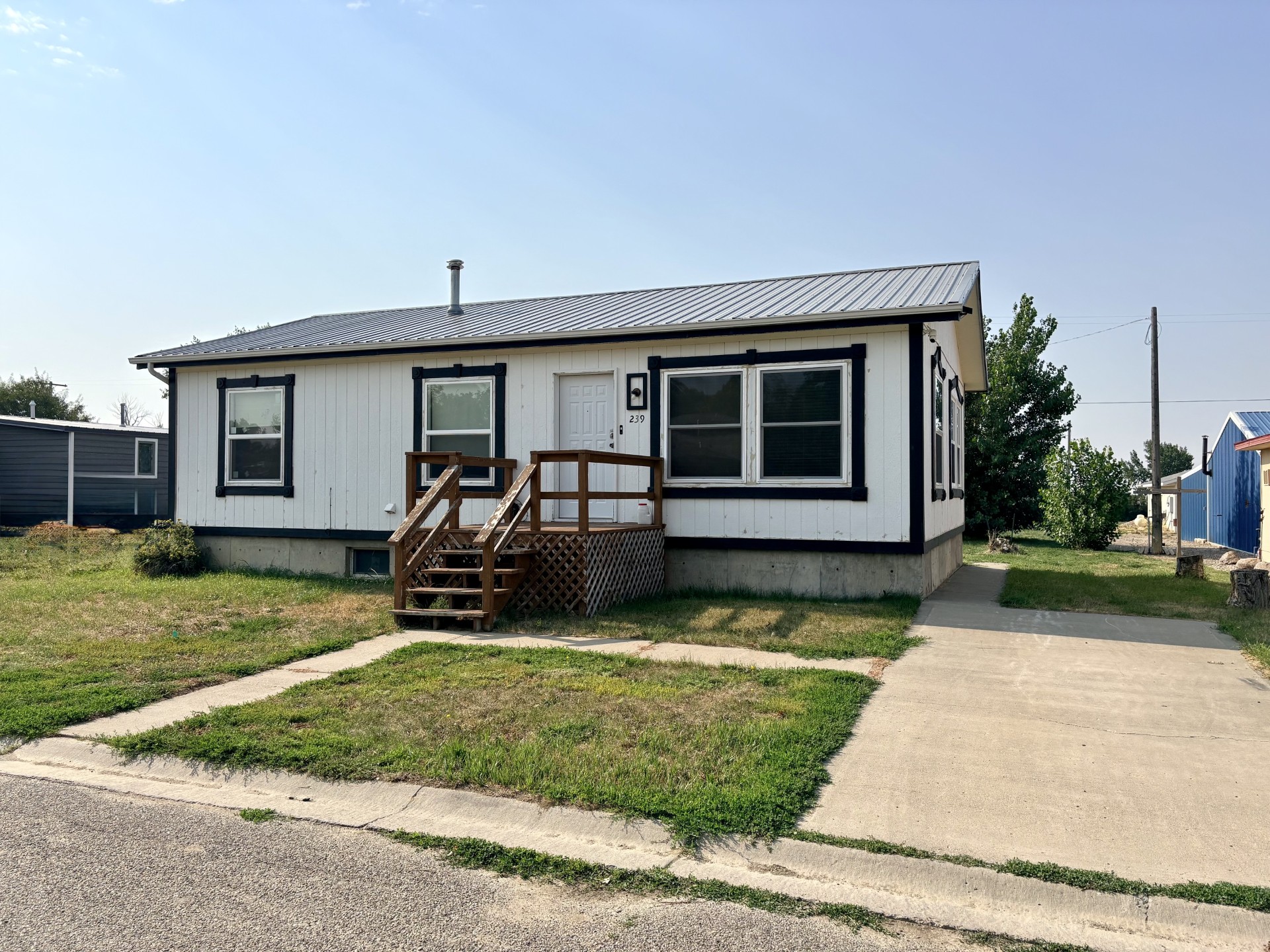 239 W Jackson Avenue