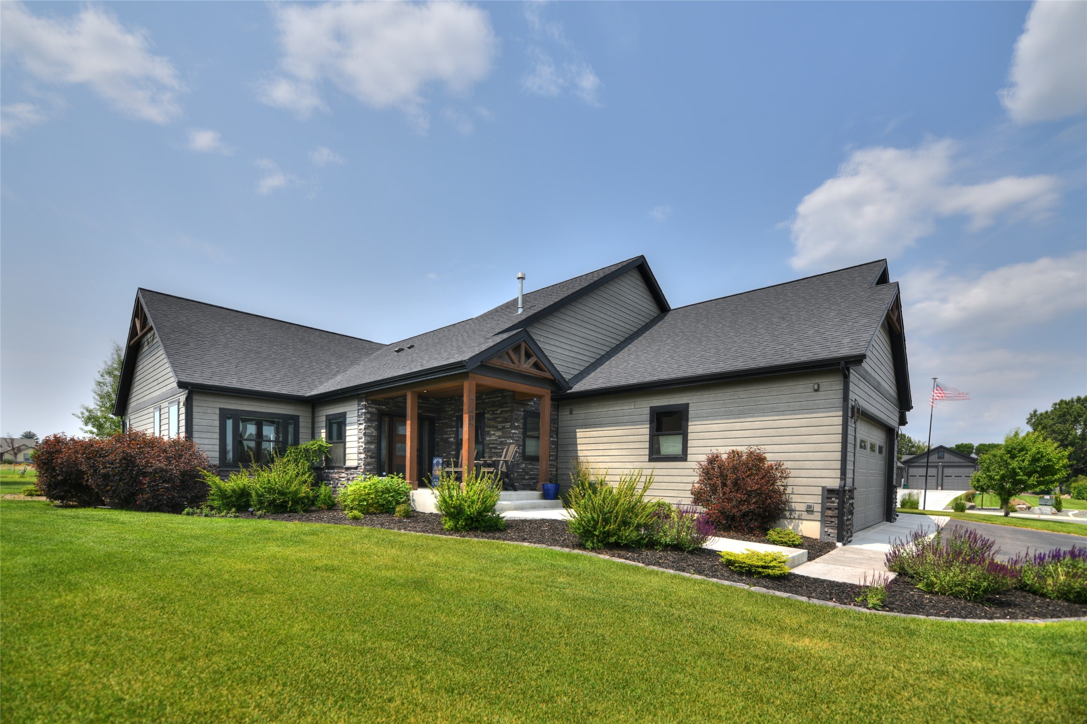1407 Cambray Loop