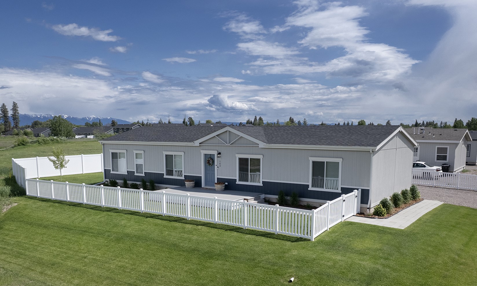 142 Otter Place