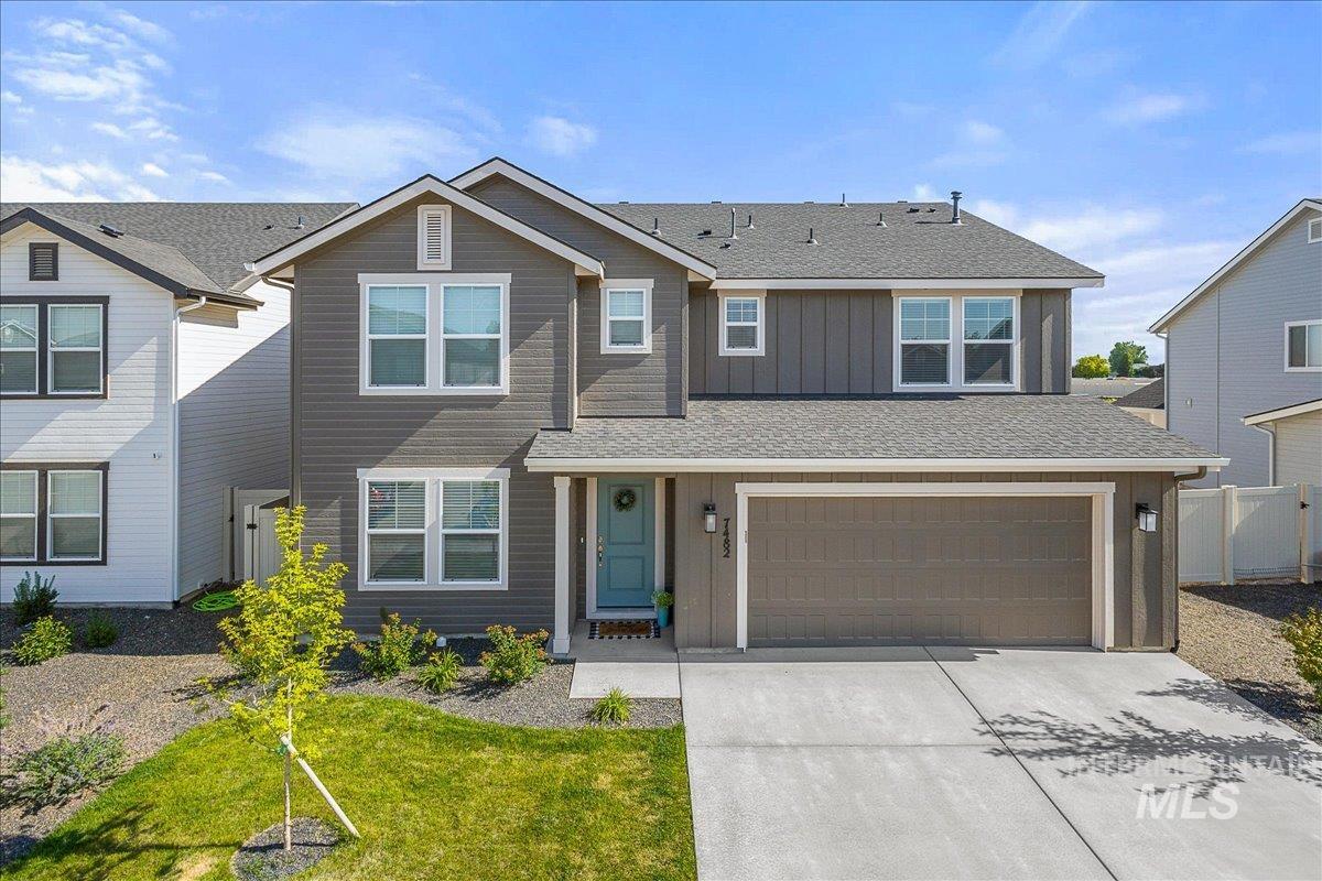 7482 E Edison St, Nampa ID 83687