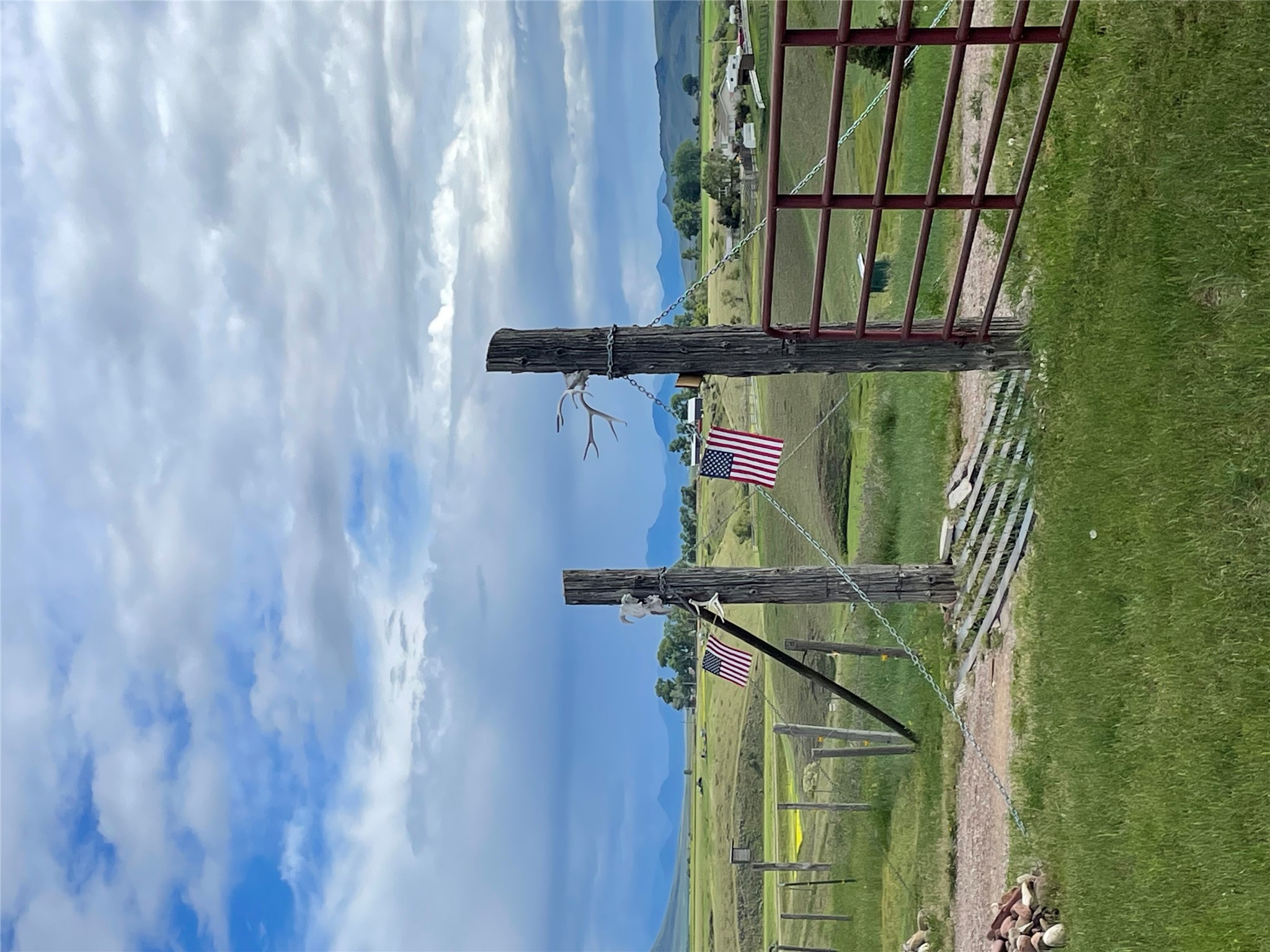 1137 US Hwy 89