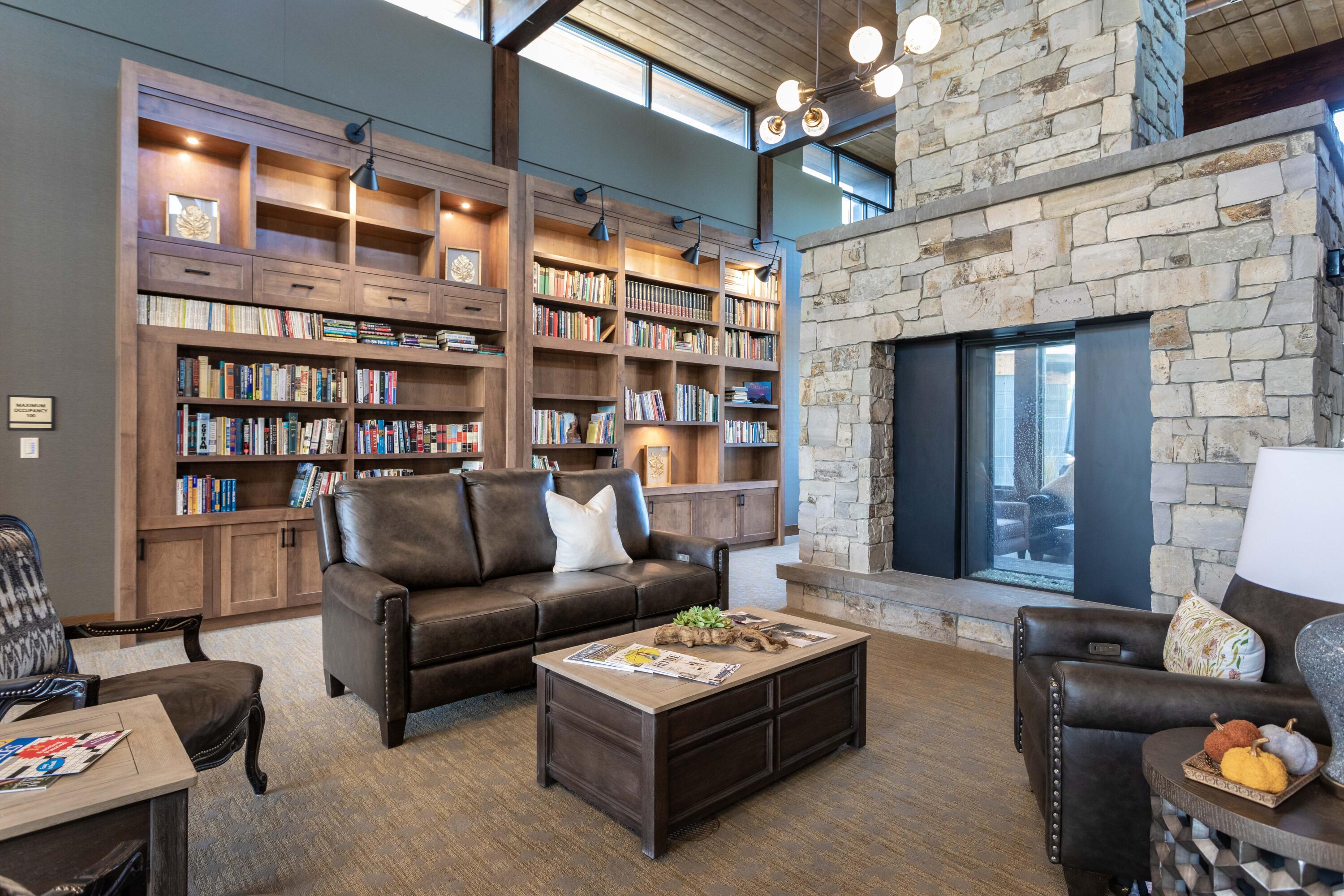 100 Woodlands Way W-308
