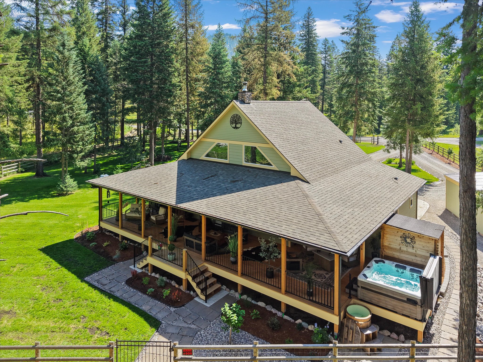 218 Quarter Circle Cross Drive