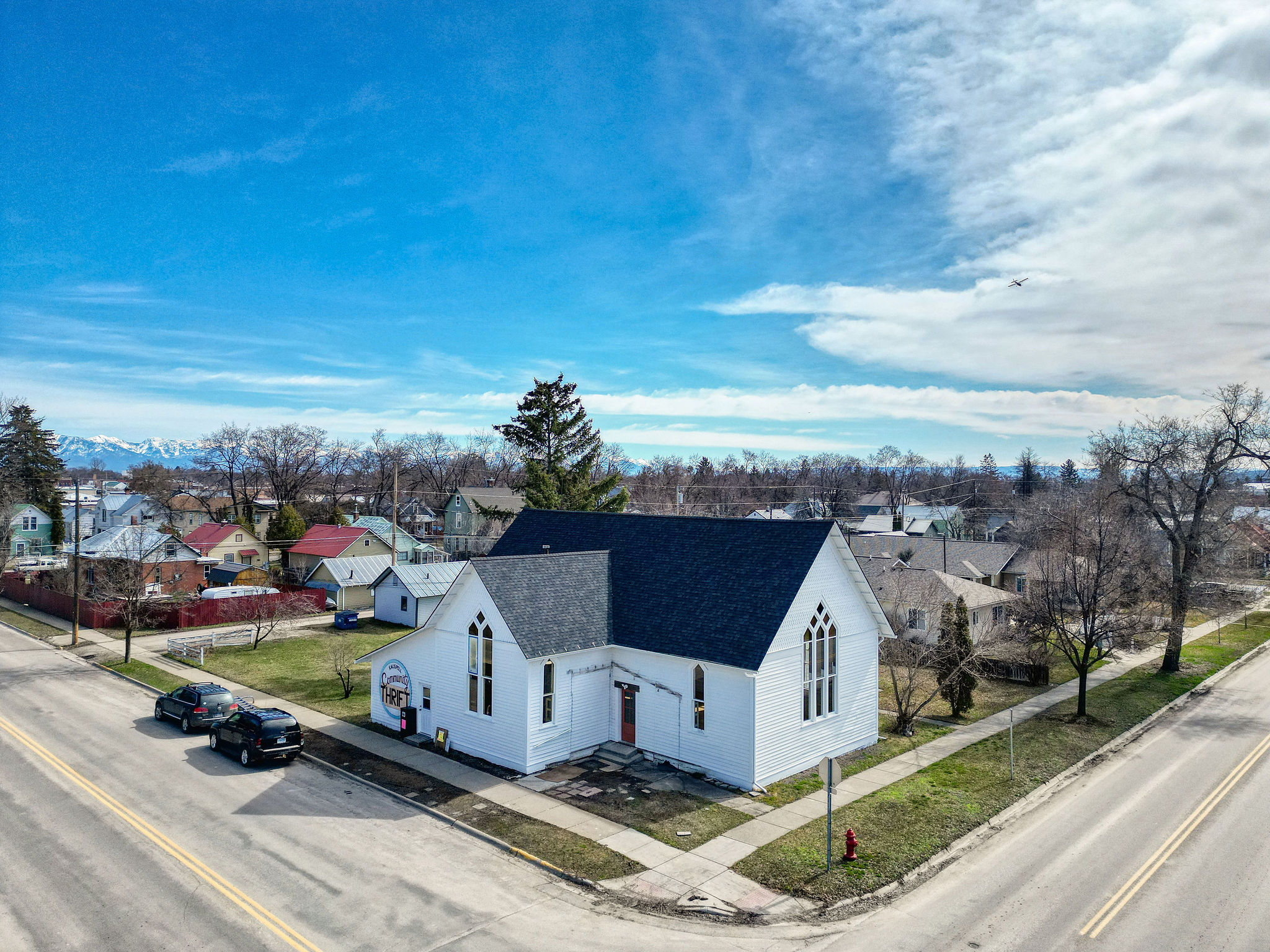 203 5th Avenue W