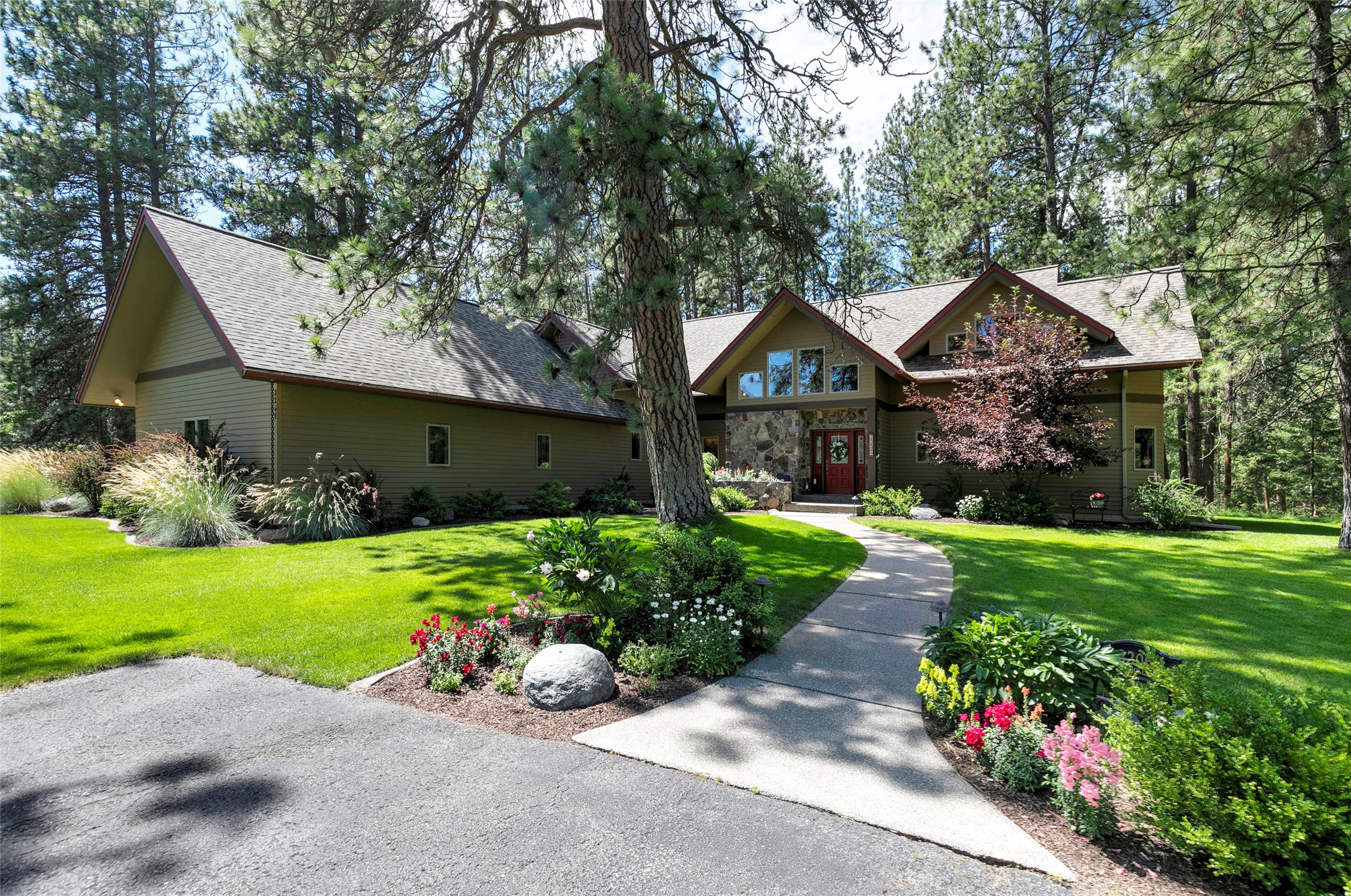 2206 Fox Hollow Road