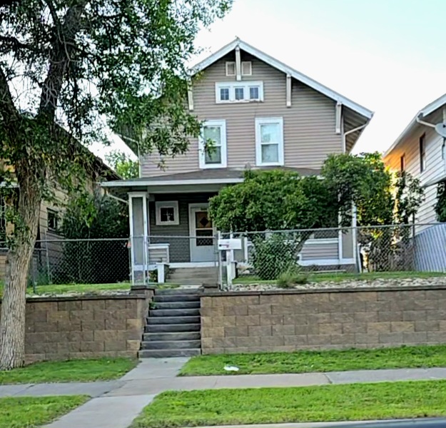 1111 2nd Avenue N
