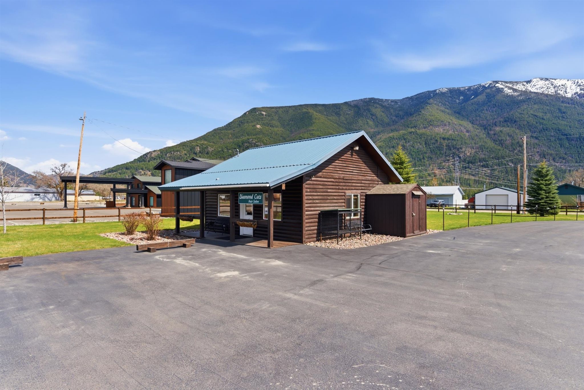 7343 US Hwy 2 E