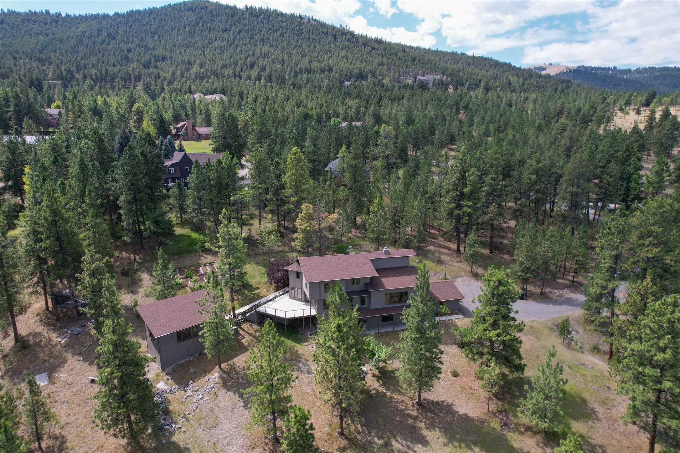 1 Columbine Drive