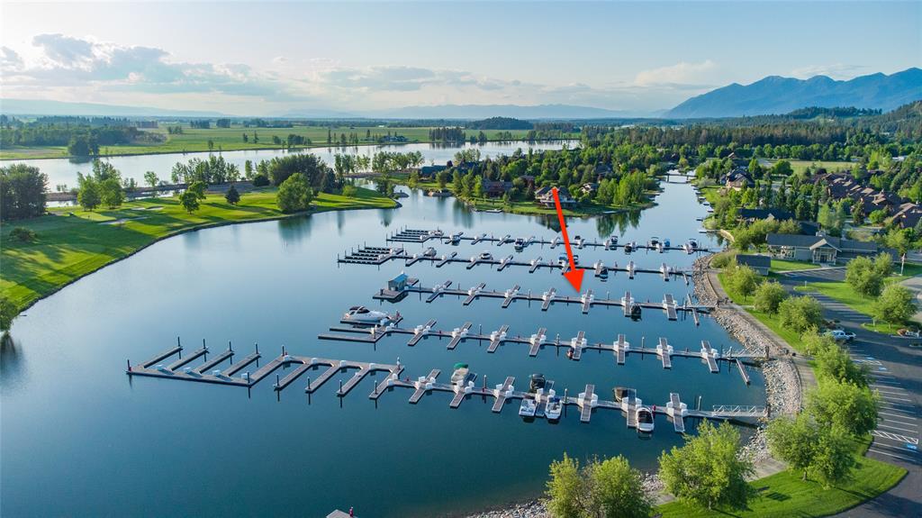C12 Eagle Bend Yacht Harbor