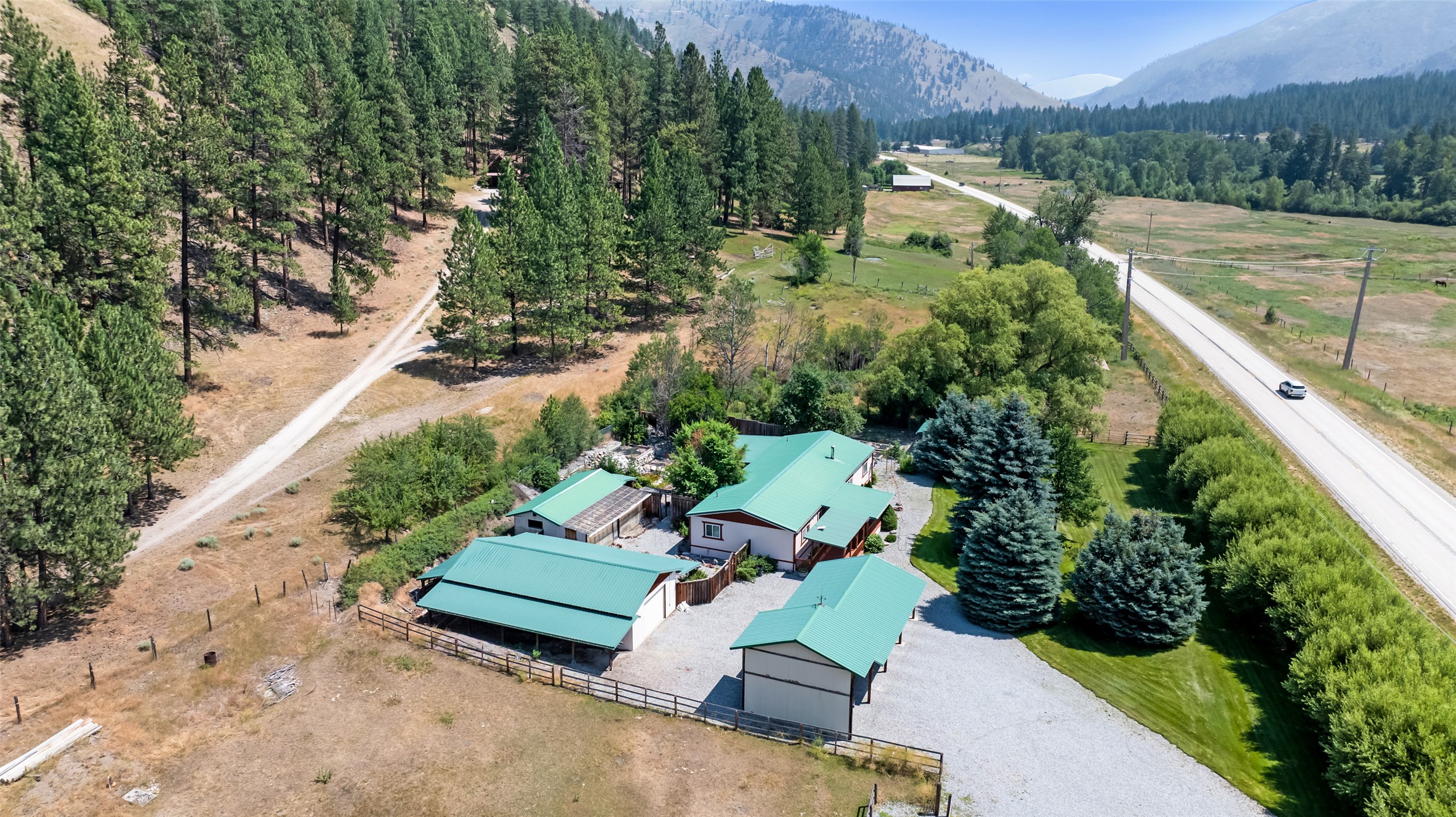 17000 Highway 12 W