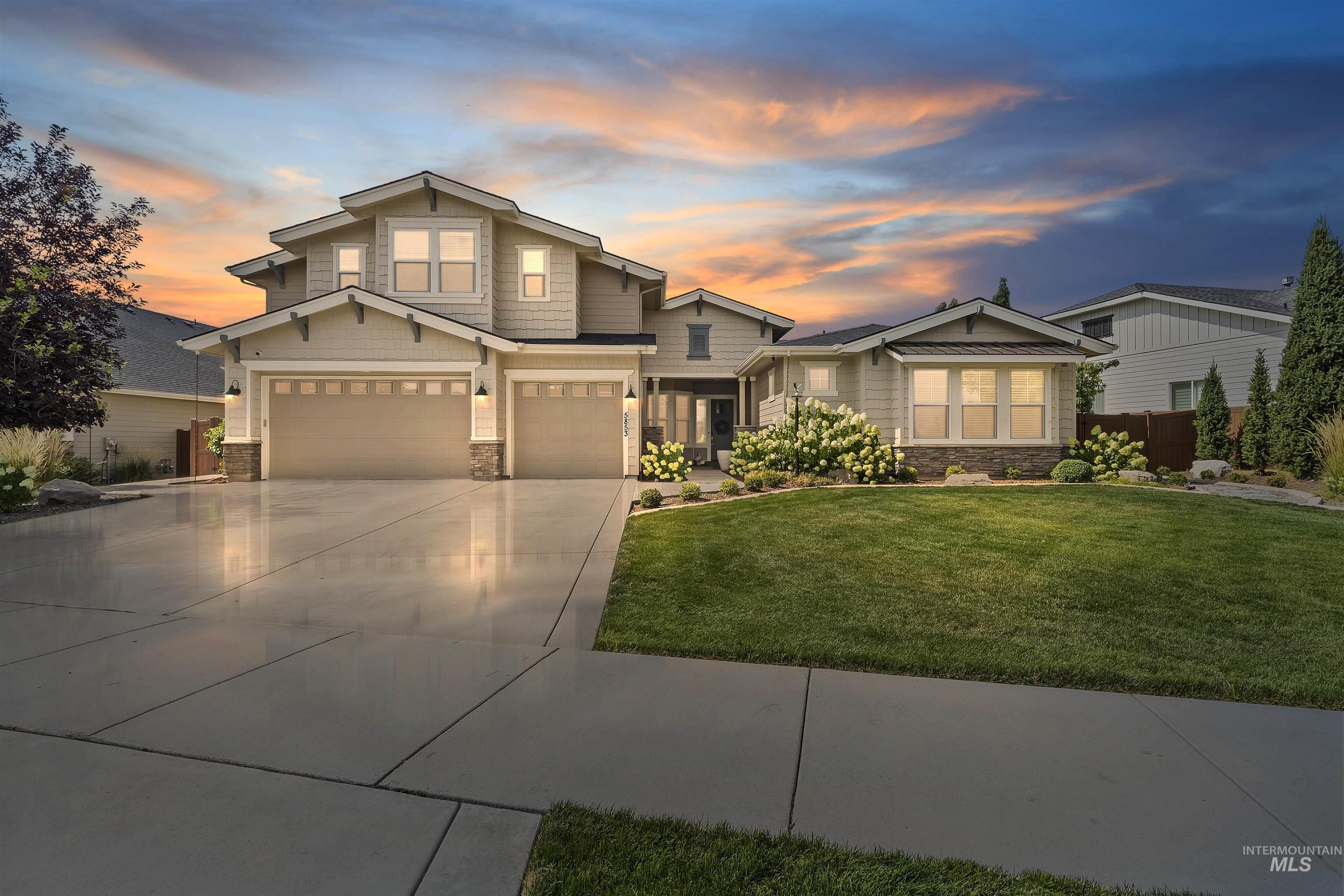 5853 W Venetian Dr, Eagle ID 83616
