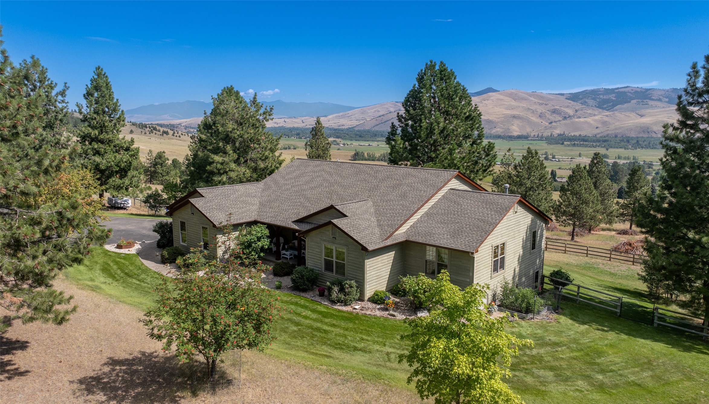 15940 Highland Drive
