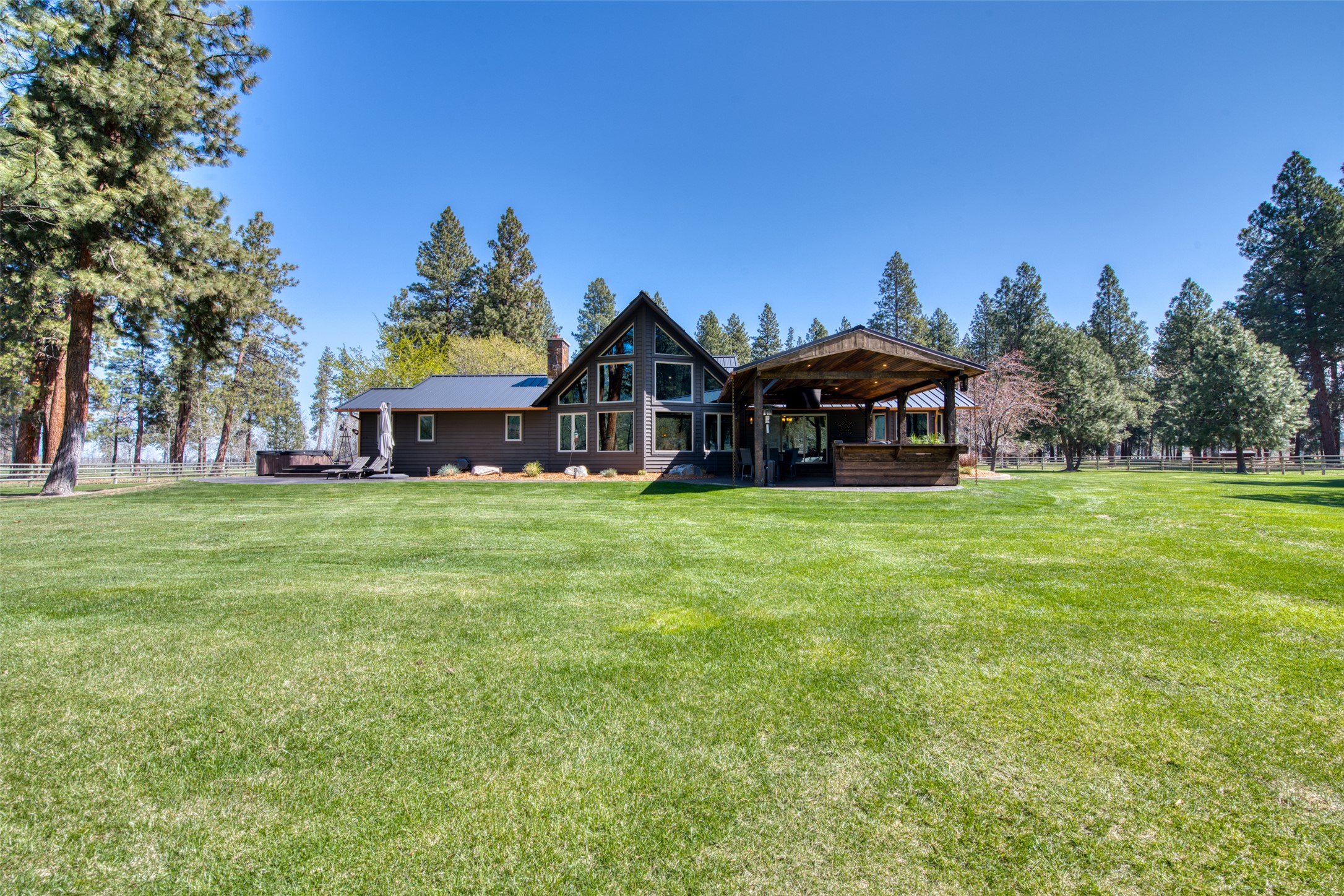 229 Camas Creek Loop