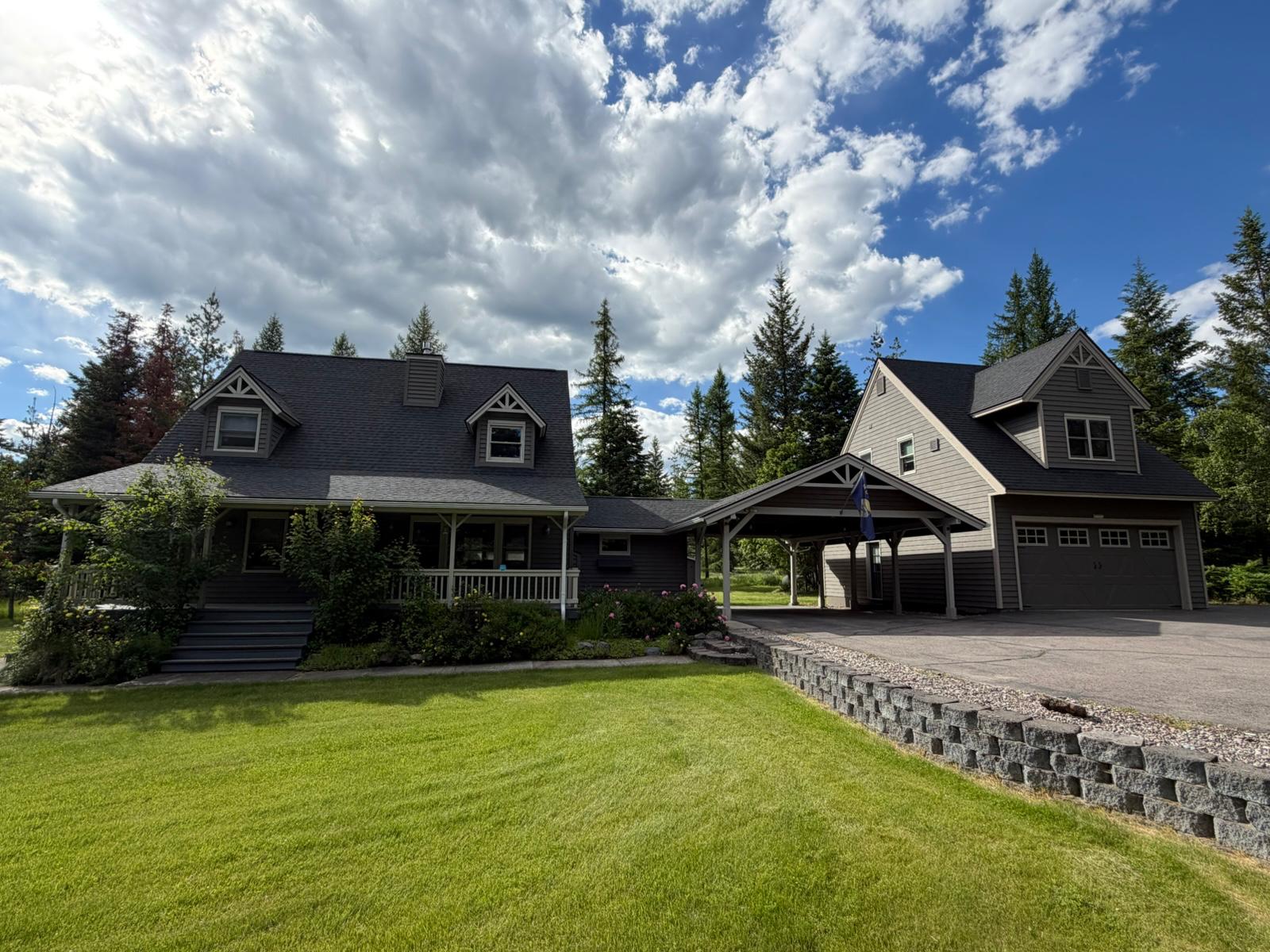77 Larch Lane