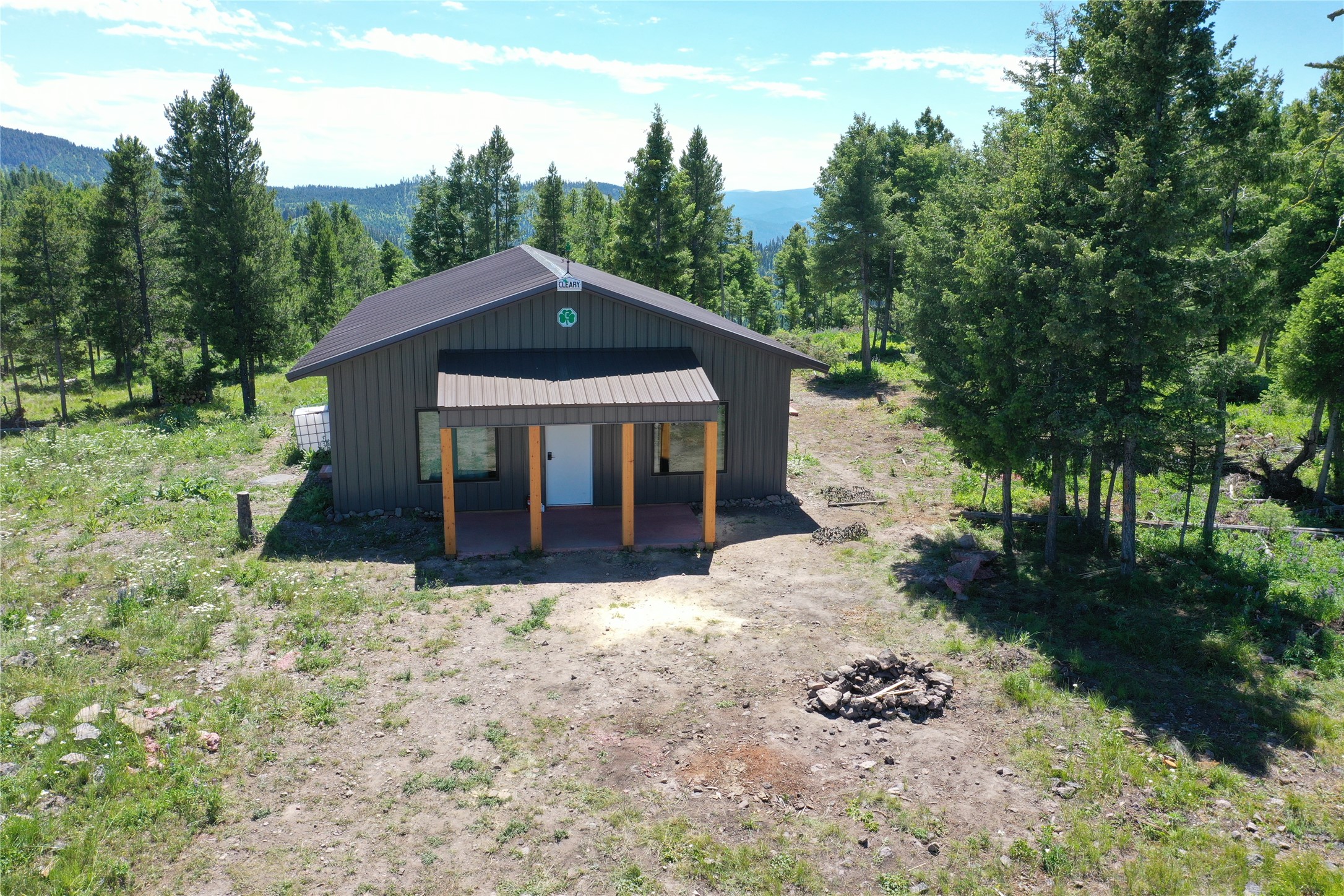 12 Garnet Range Road