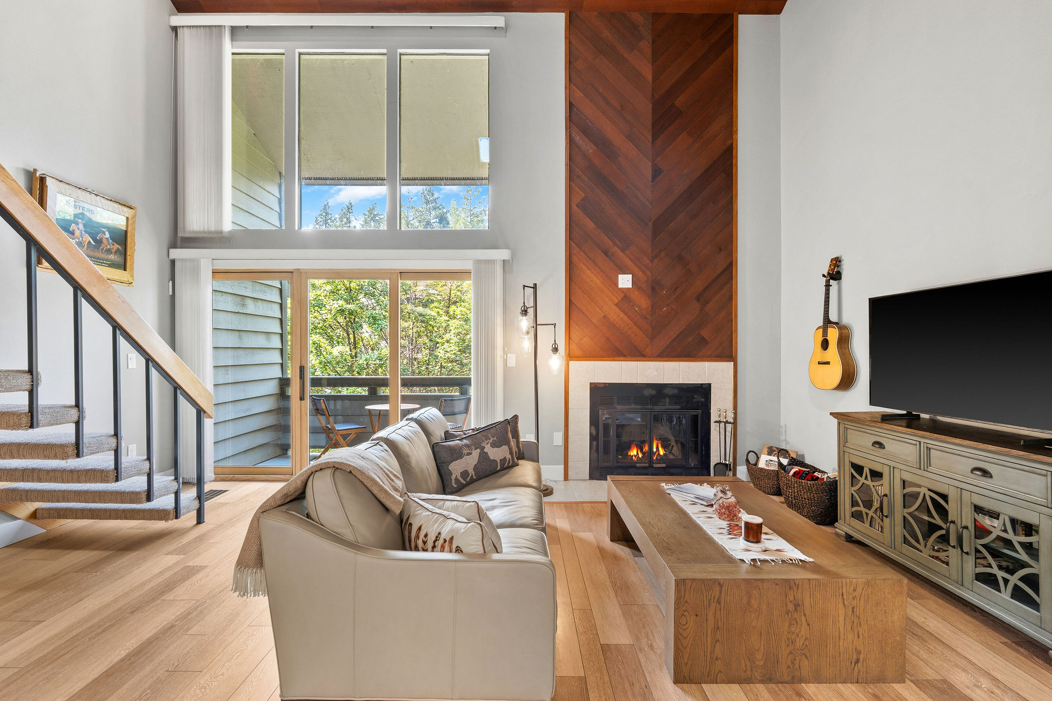 270 Bridge Street 303 Quiet Cove II