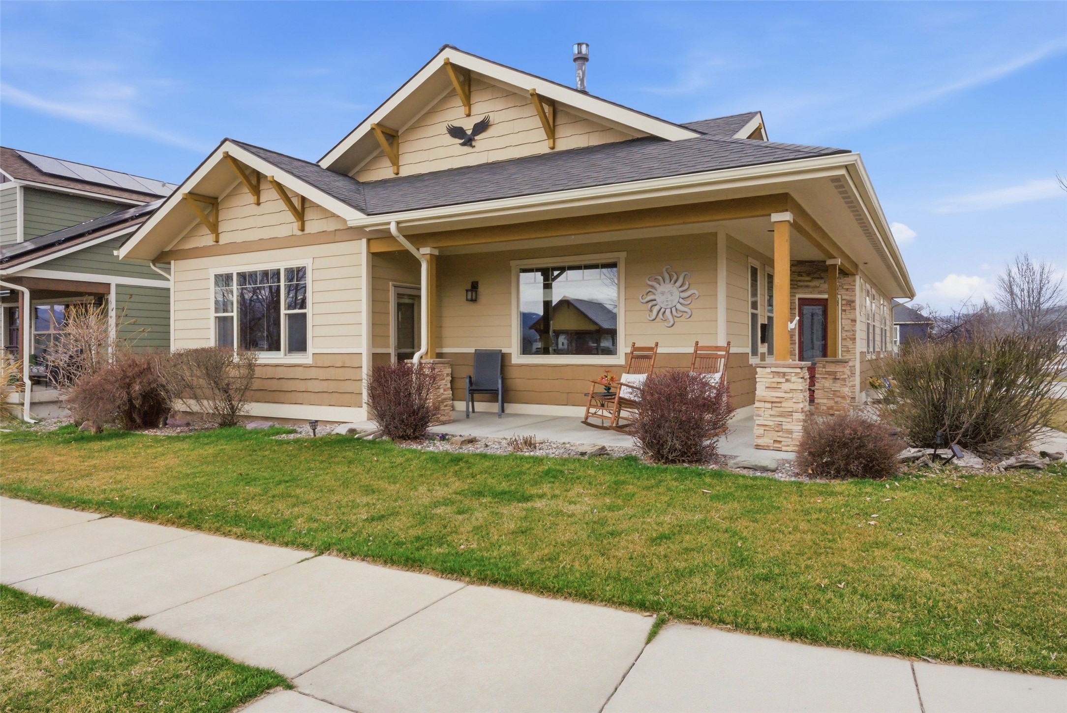 2525 Riata Road