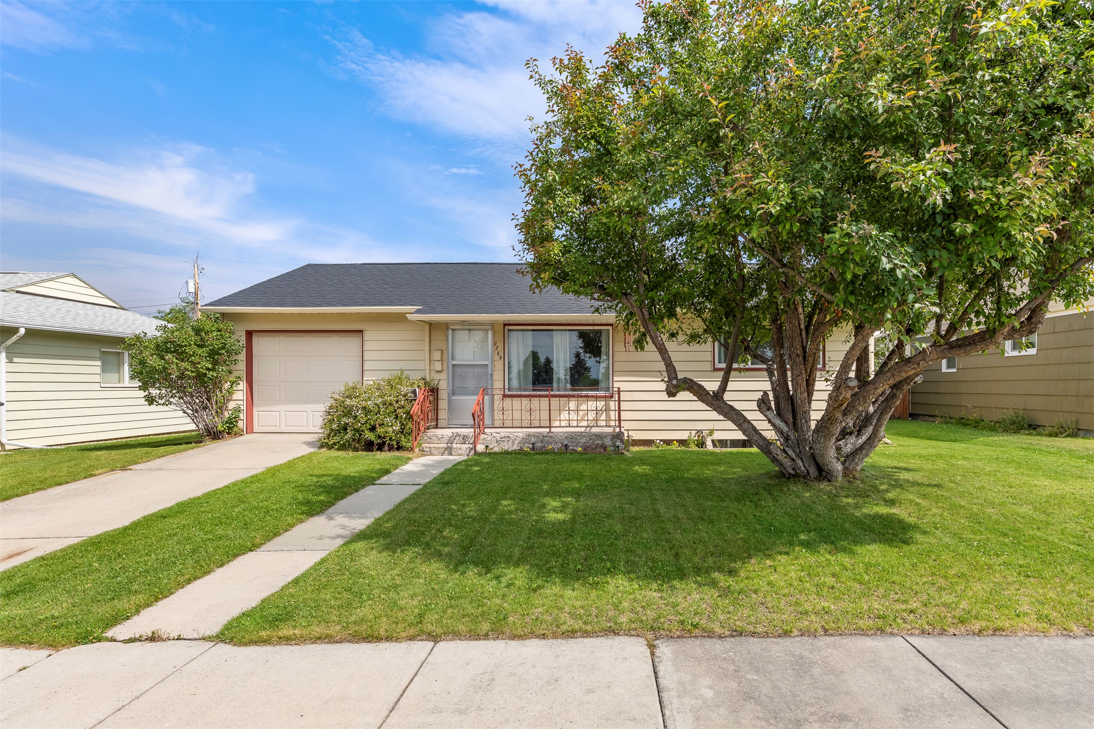 2255 North Drive