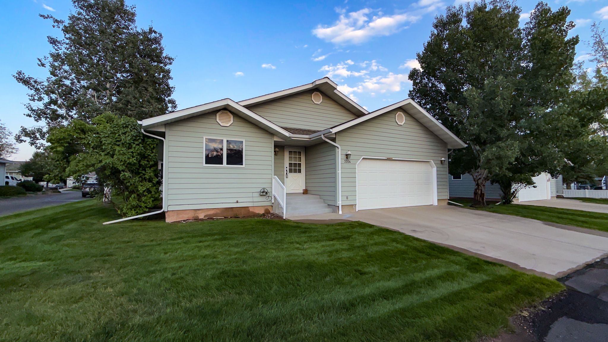 3204 Arbor Way 2-2
