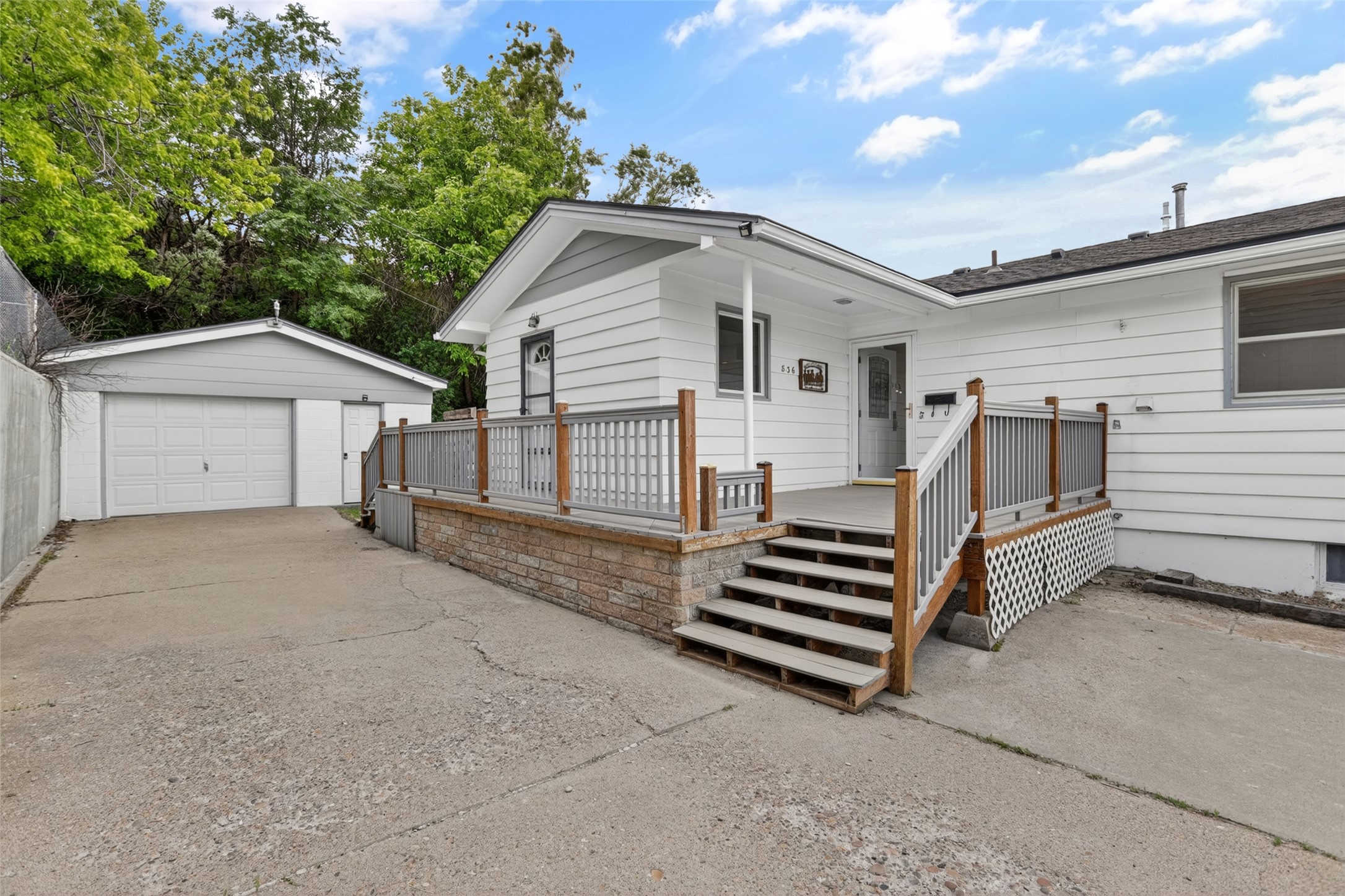 836 7th Street