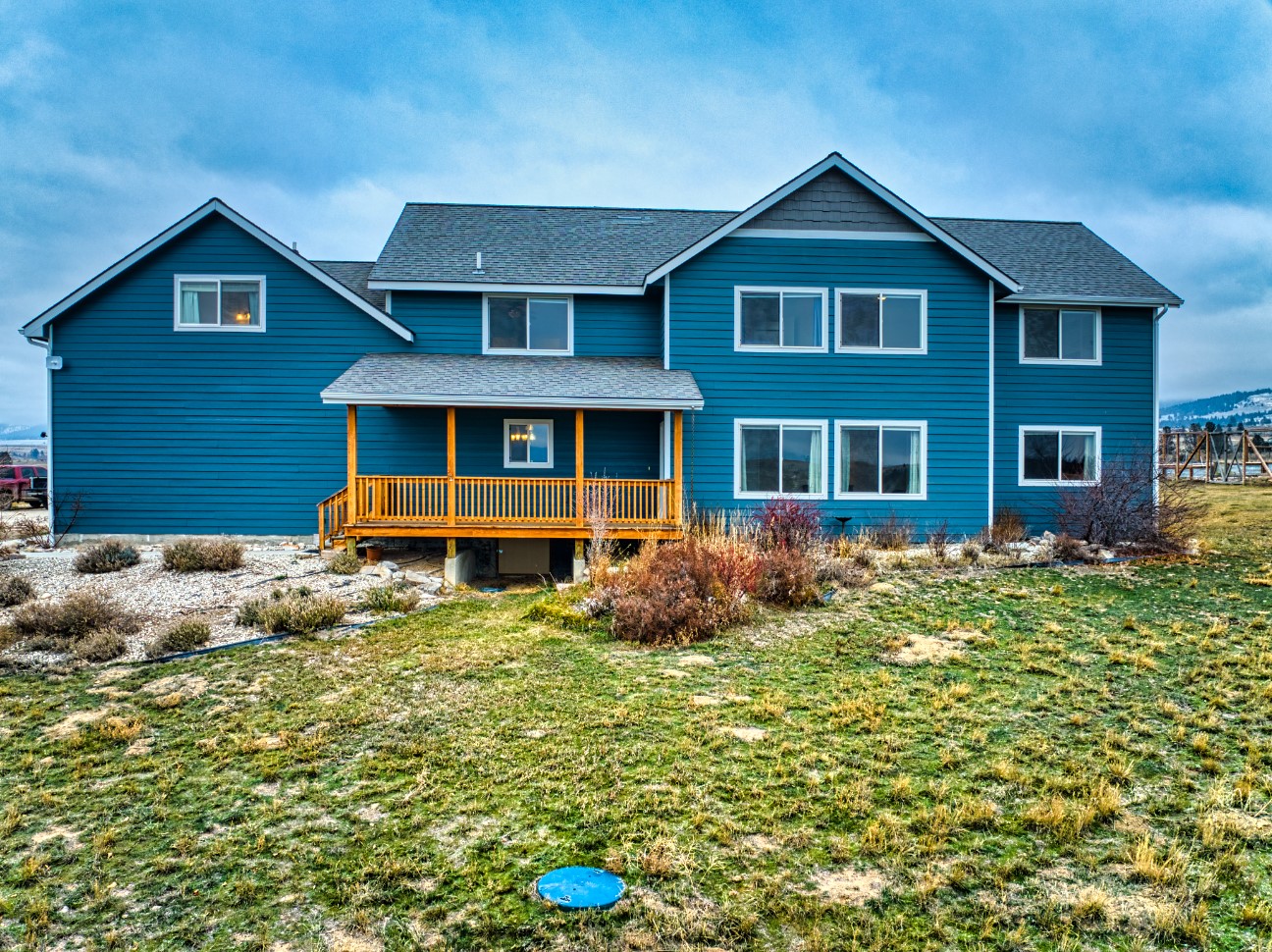951 Summit View Way