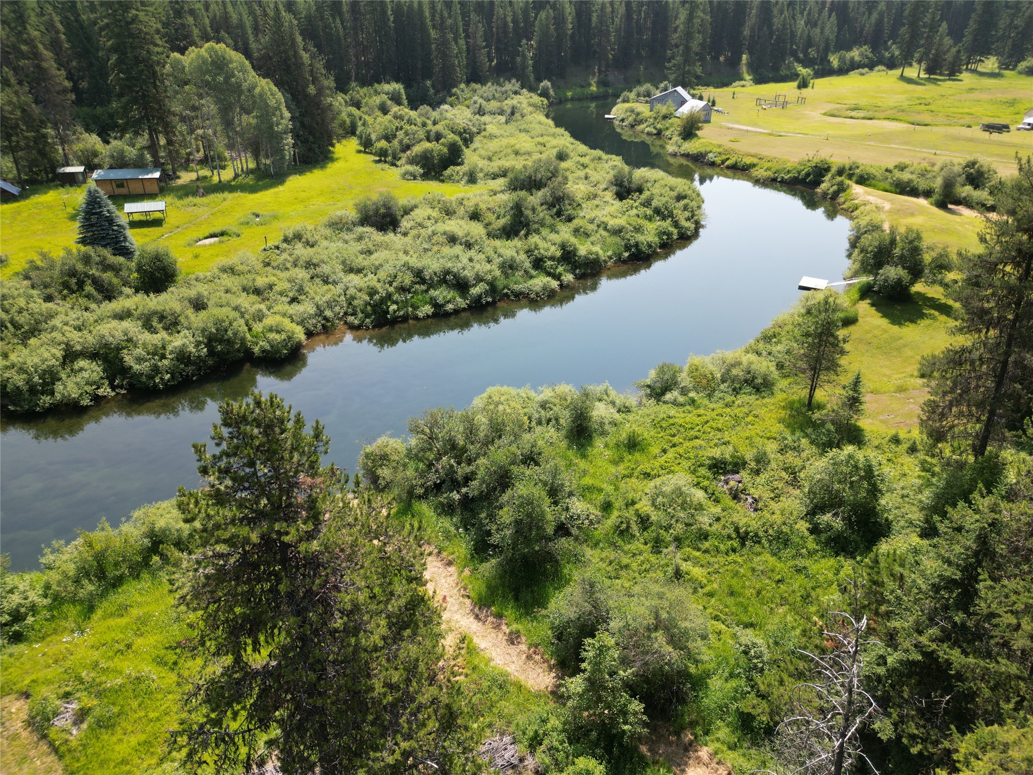 1442 & 1426 River View Drive