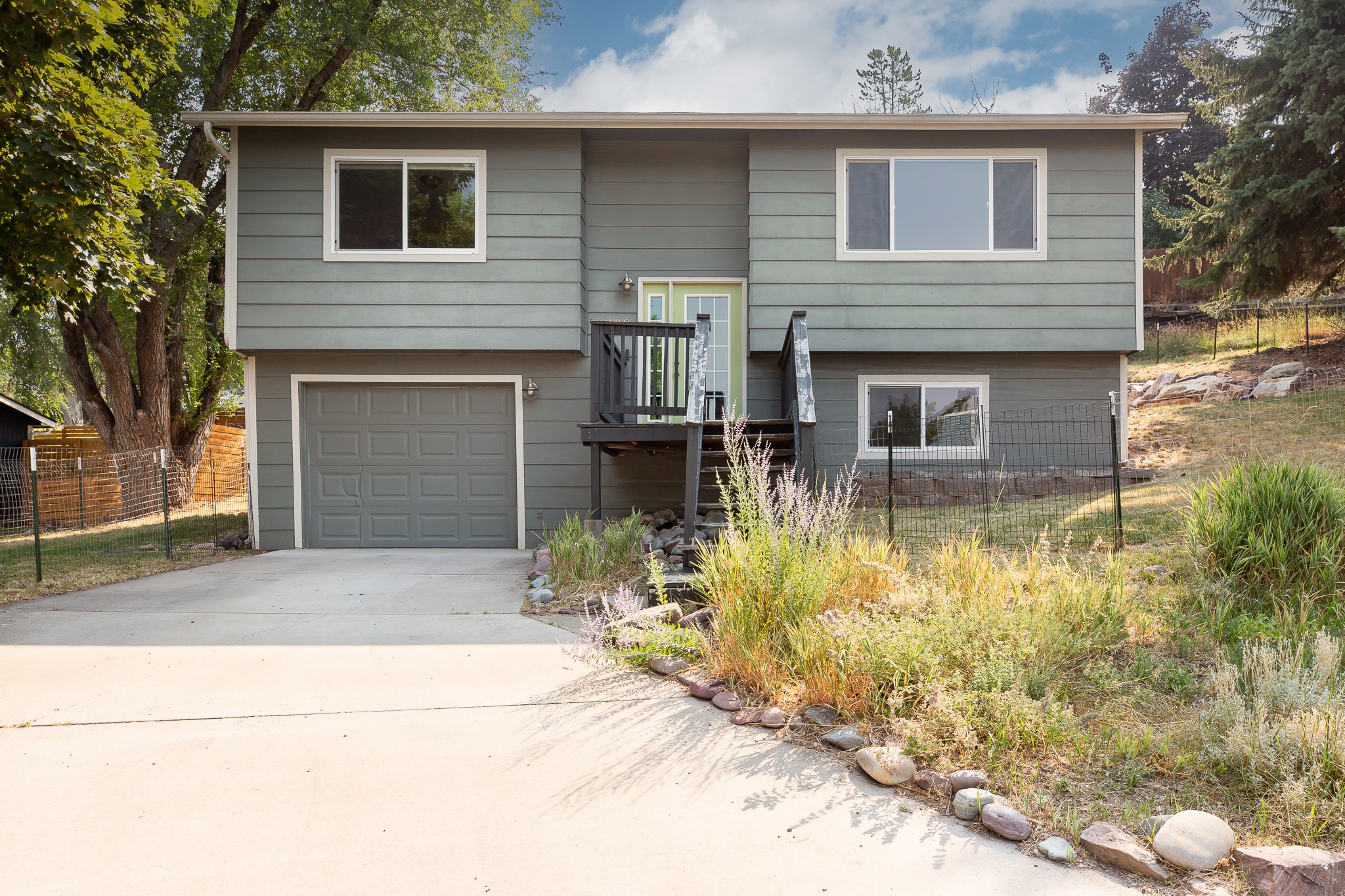 6108 Mainview Drive