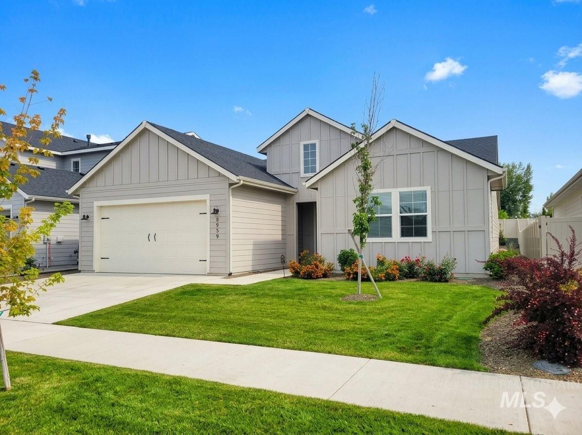 8959 W Moon River Dr, Star ID 83669