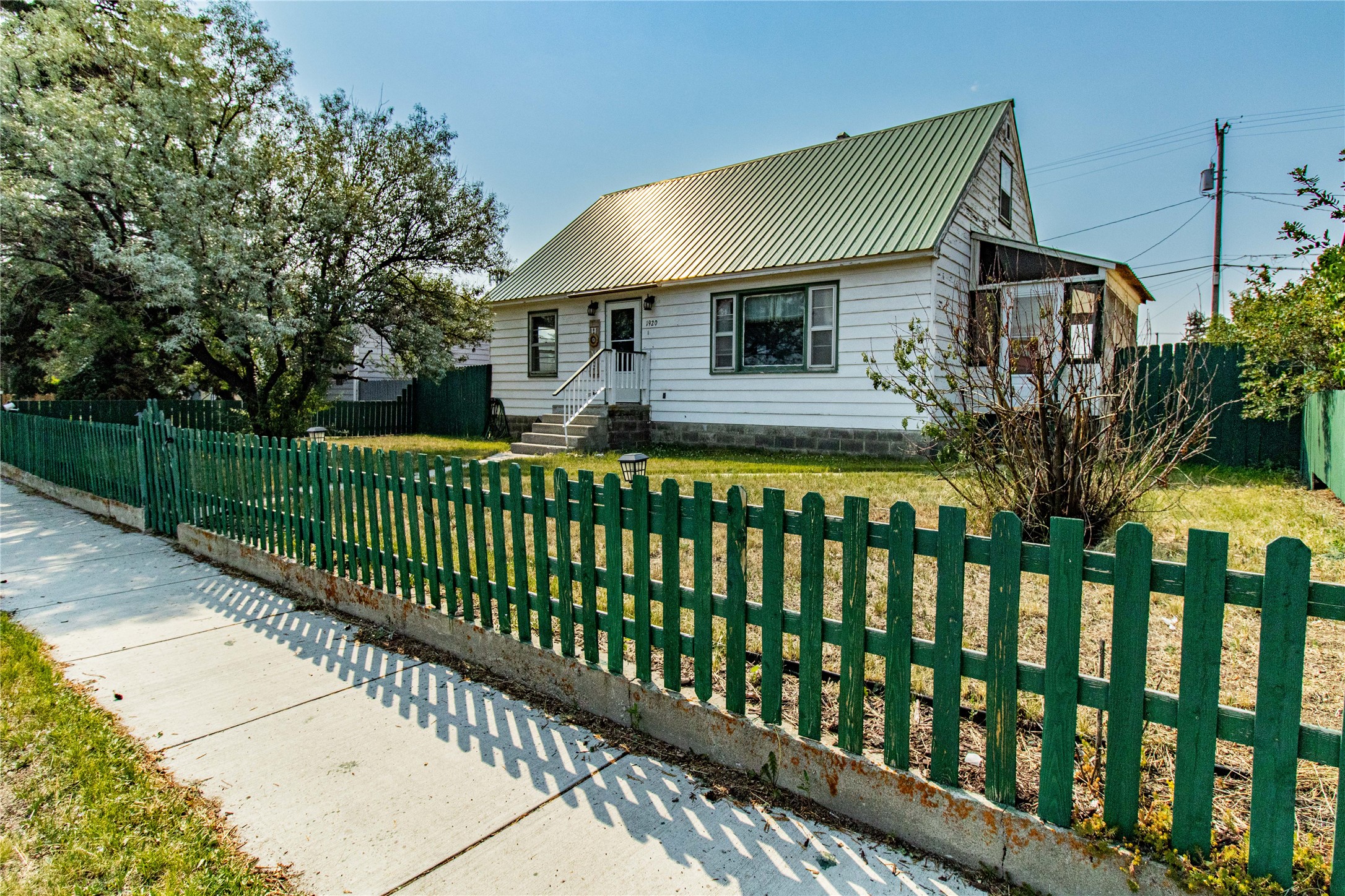 1920 Dewey Boulevard
