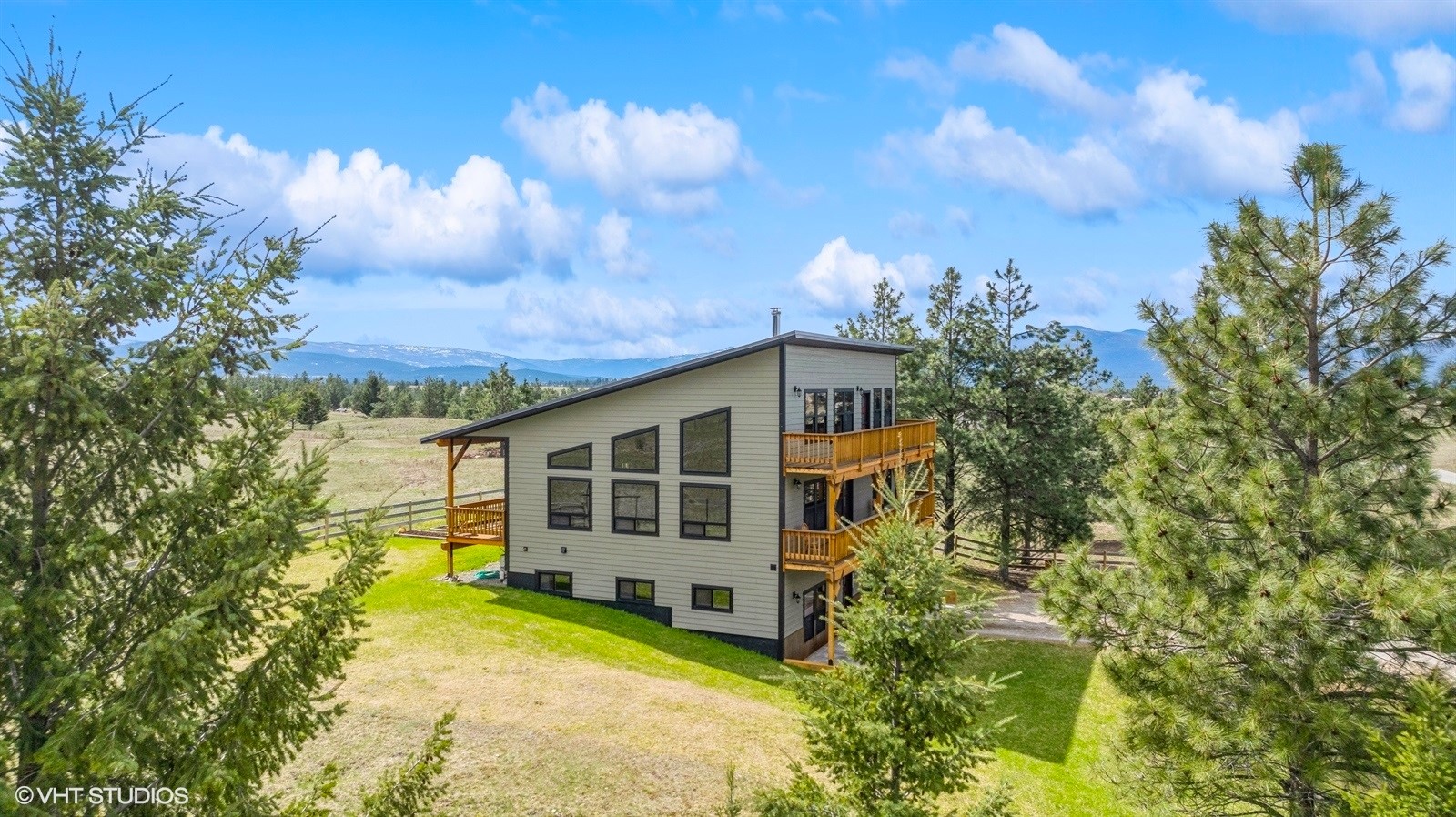 87 Velvet Grove