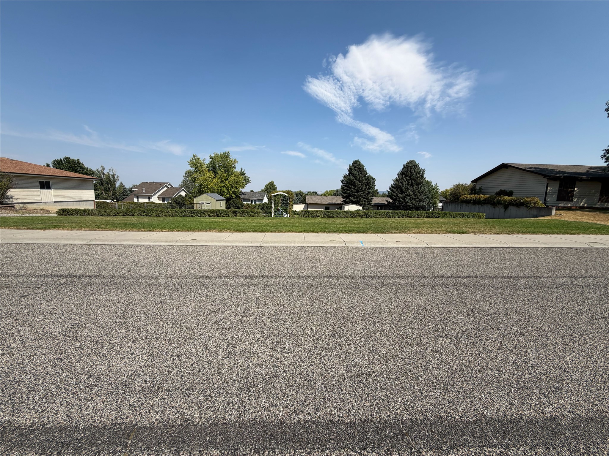 2133 Interlachen Lot 11 Drive
