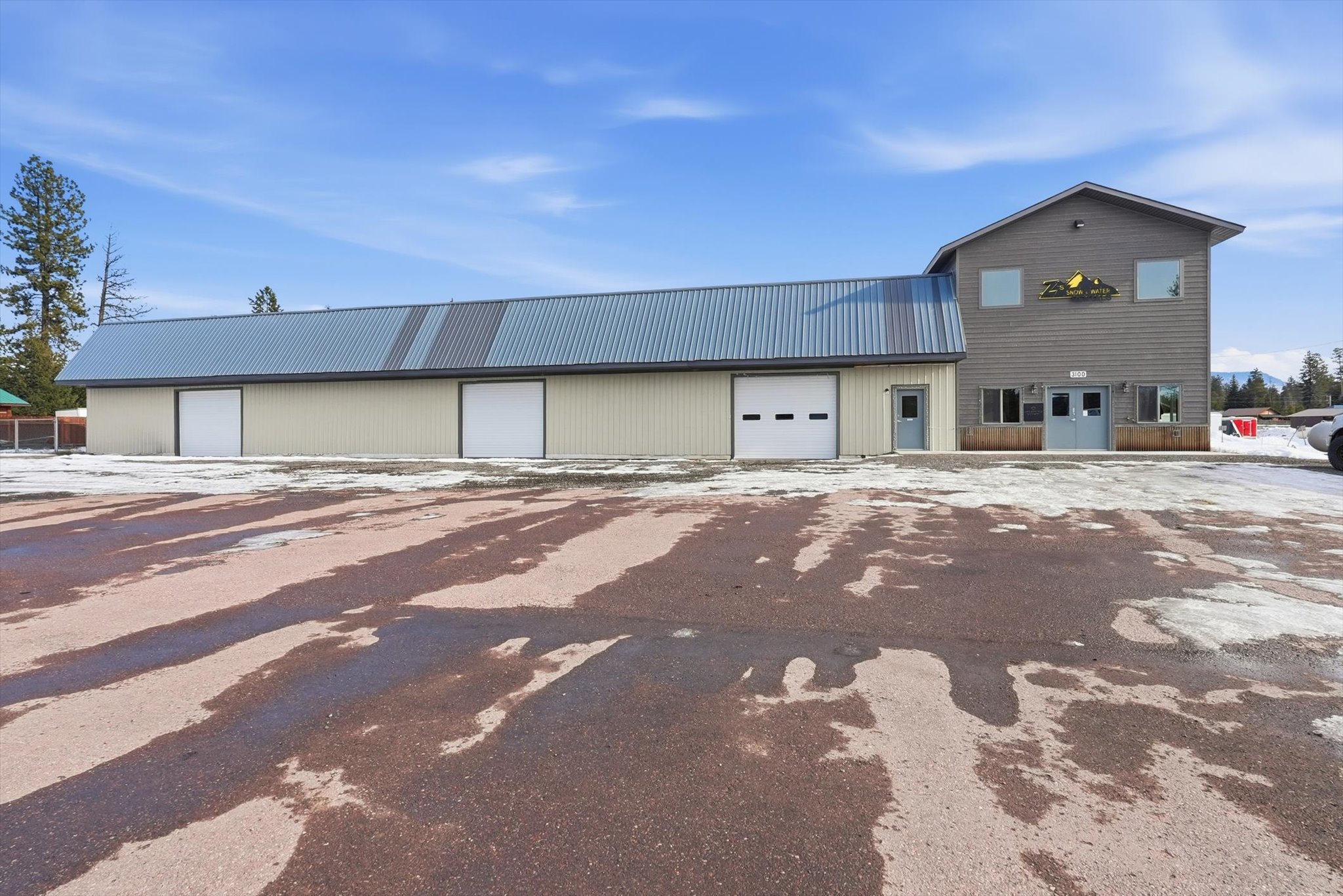 3100 Hwy 83 N
