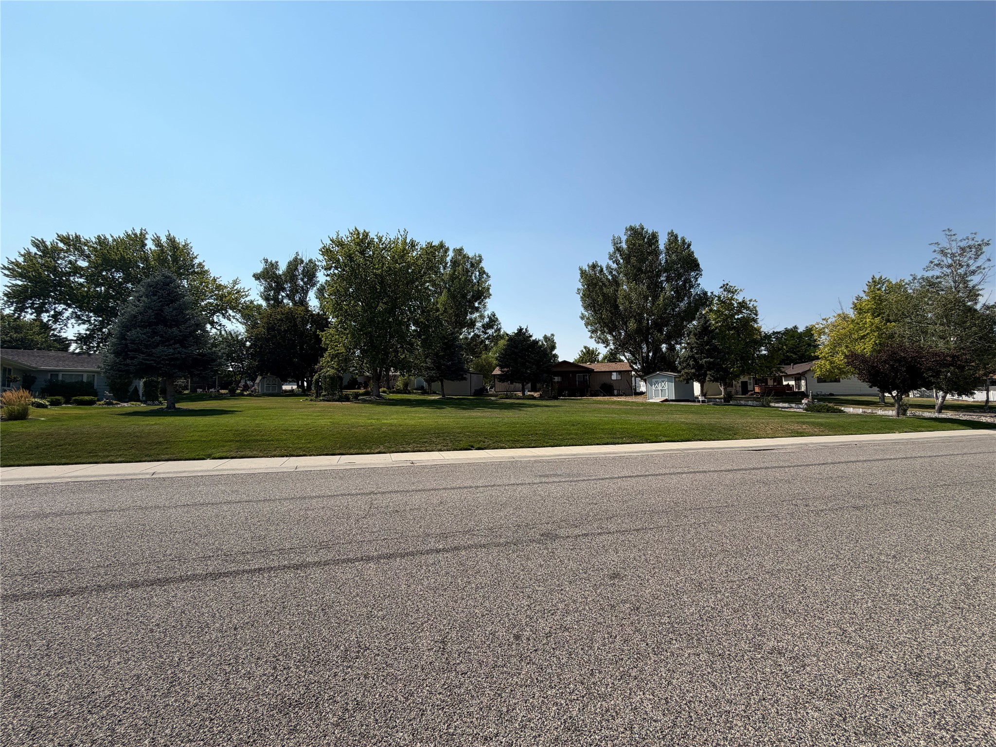 TBD Interlachen Lot 8B Drive