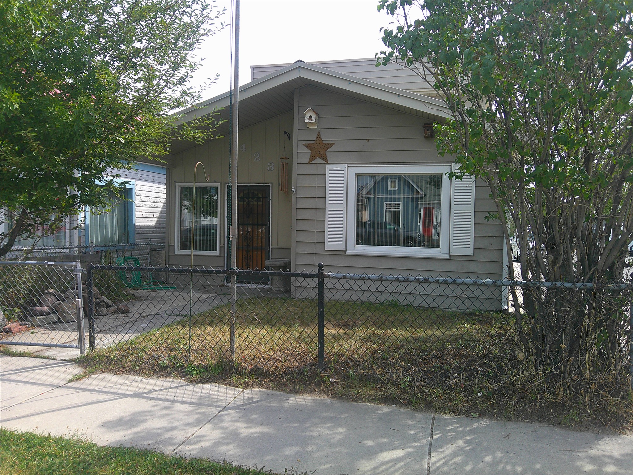 423 Alder Street