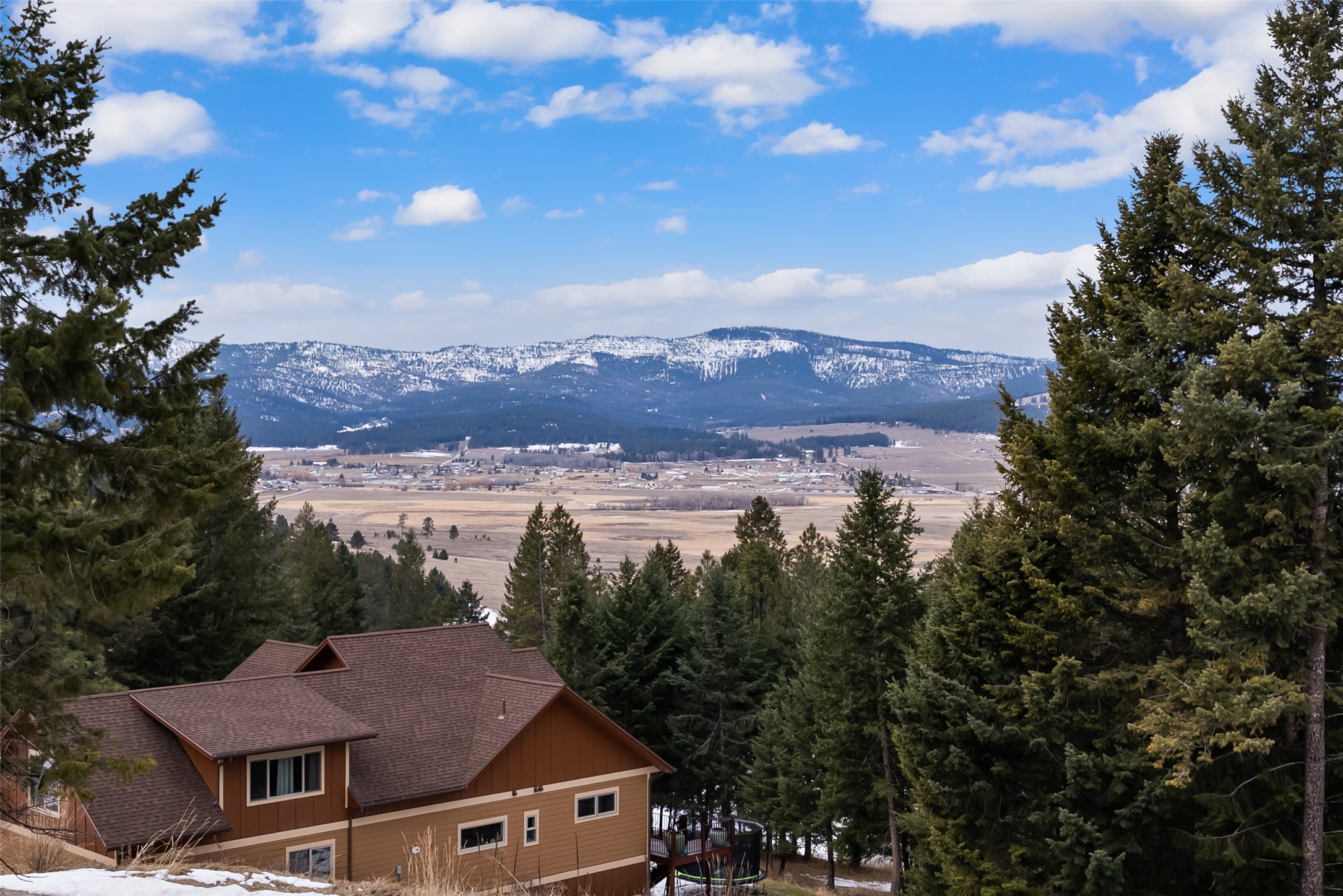 200 Walking Coyote Drive