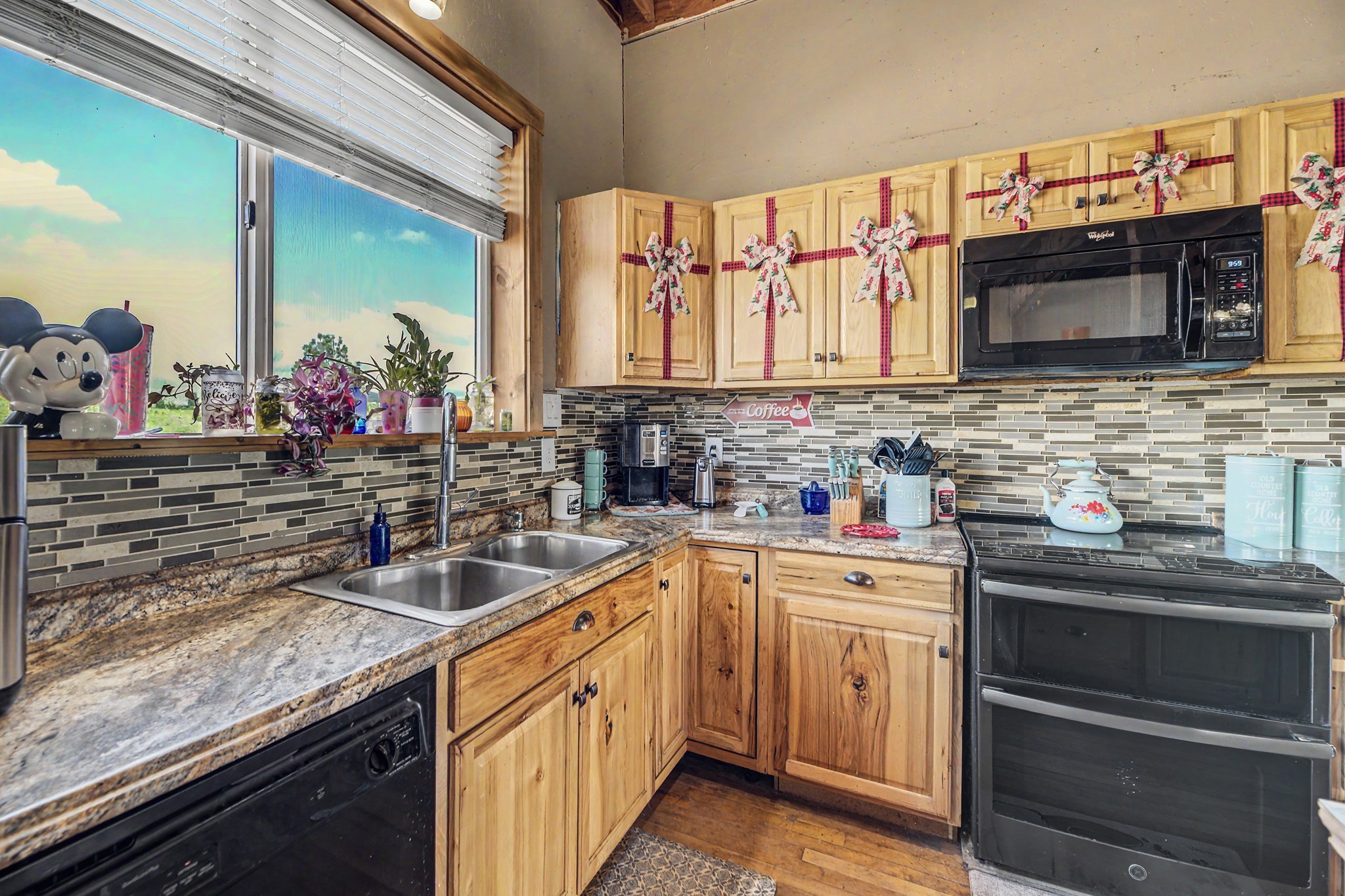 4885 Iron Horse Road