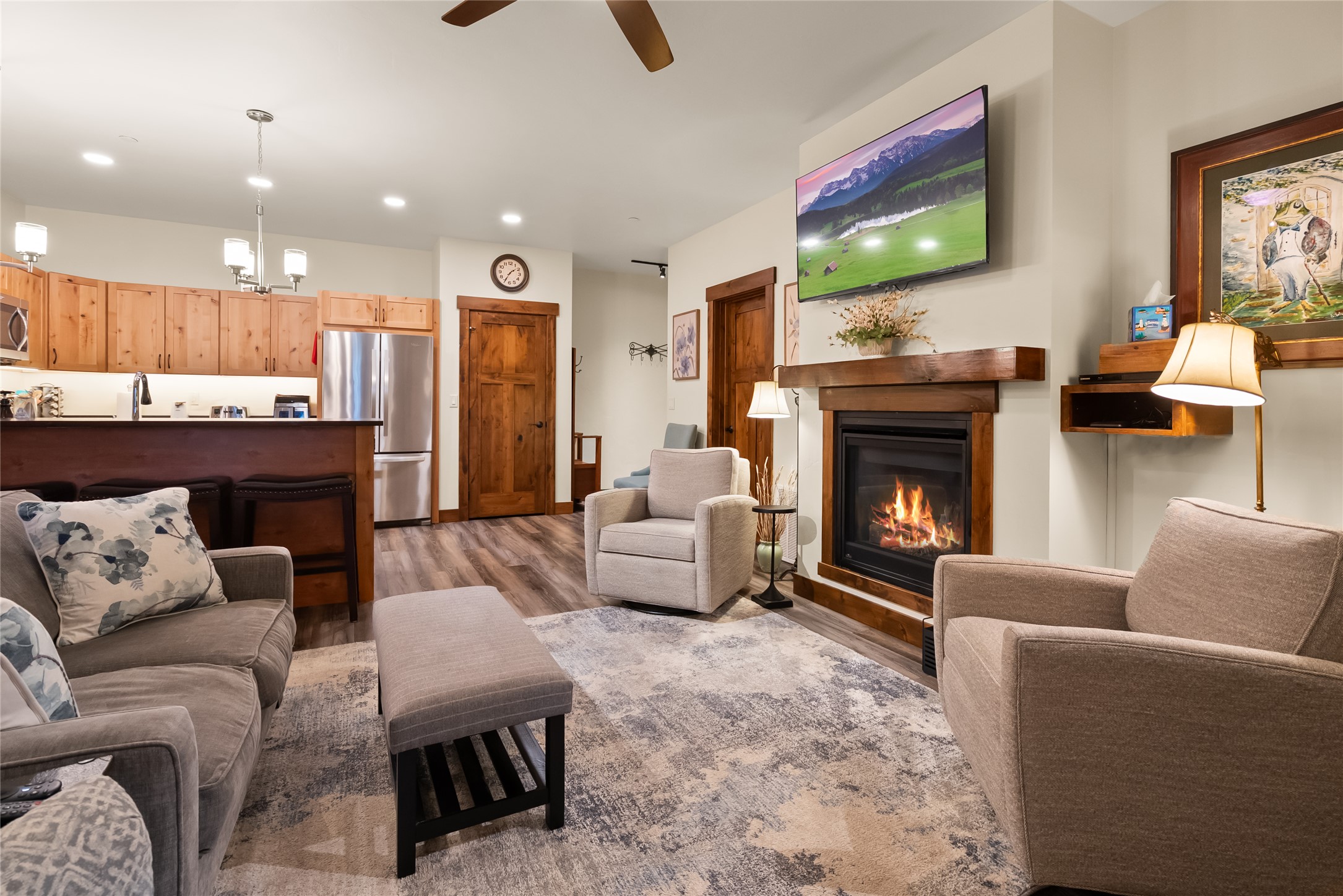 519 Nucleus Avenue 301