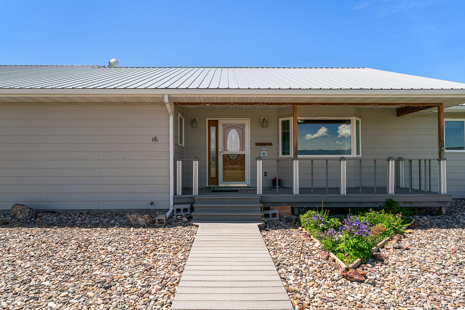 16 Windy Meadow Drive