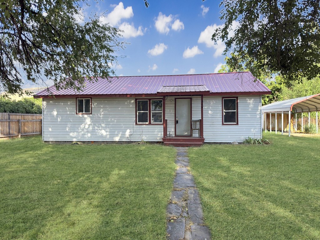 308 Clayton Street