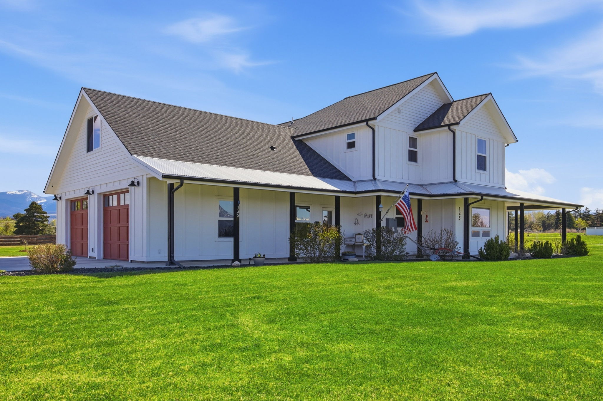 125 Lone Tree Way