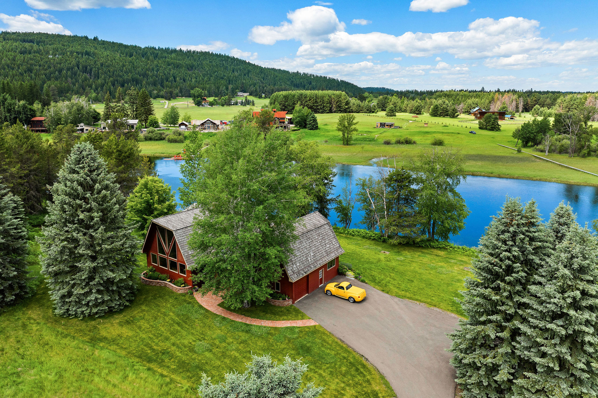 1160 Swan Horseshoe Drive