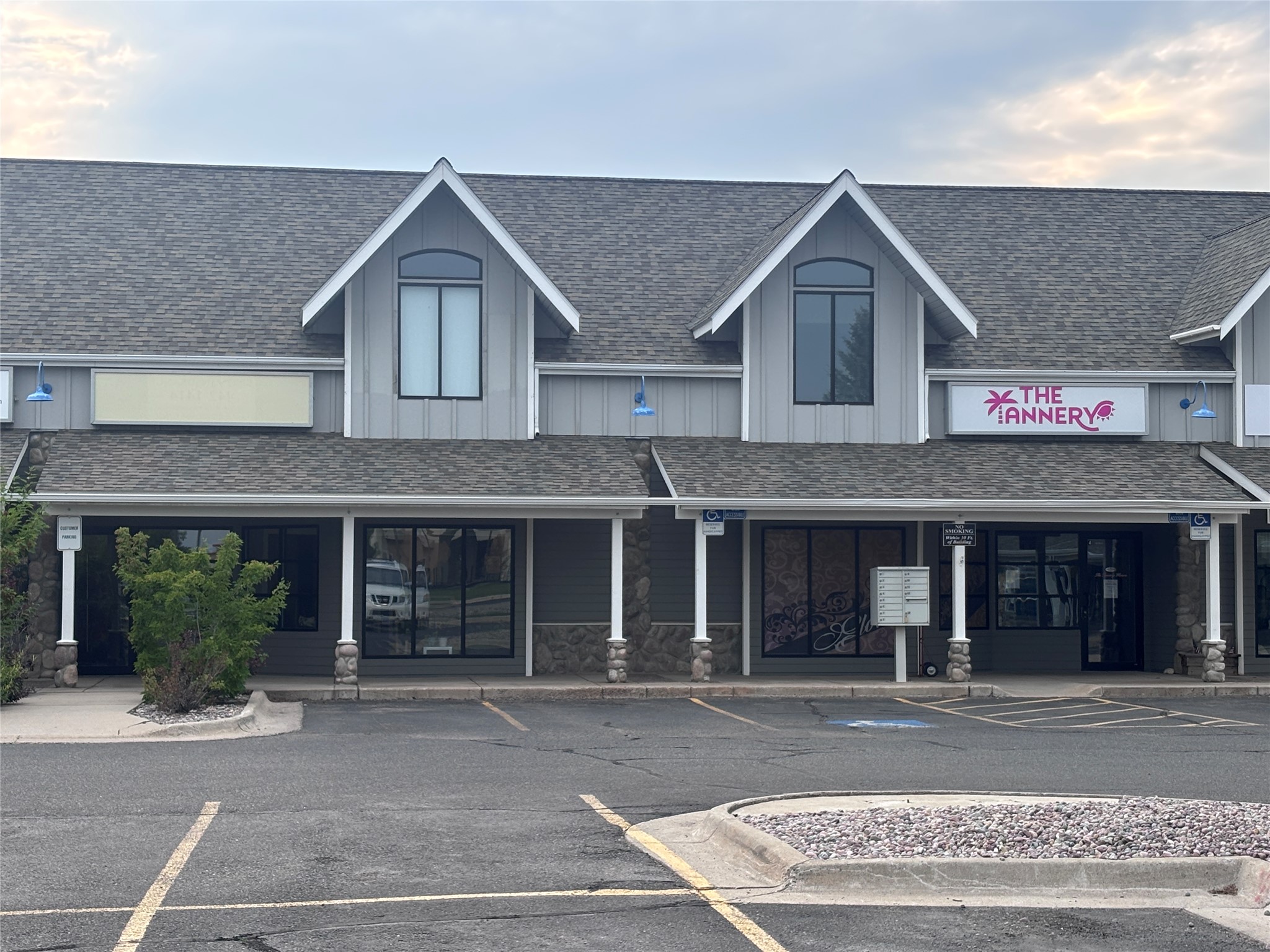 1040 Partridge Place 3 & 4