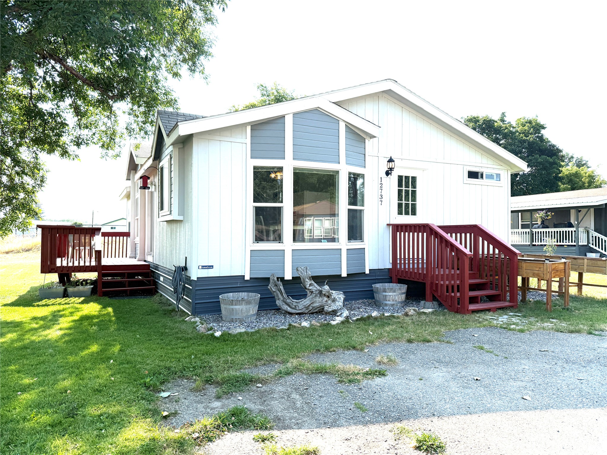 12737 Genoa Lane