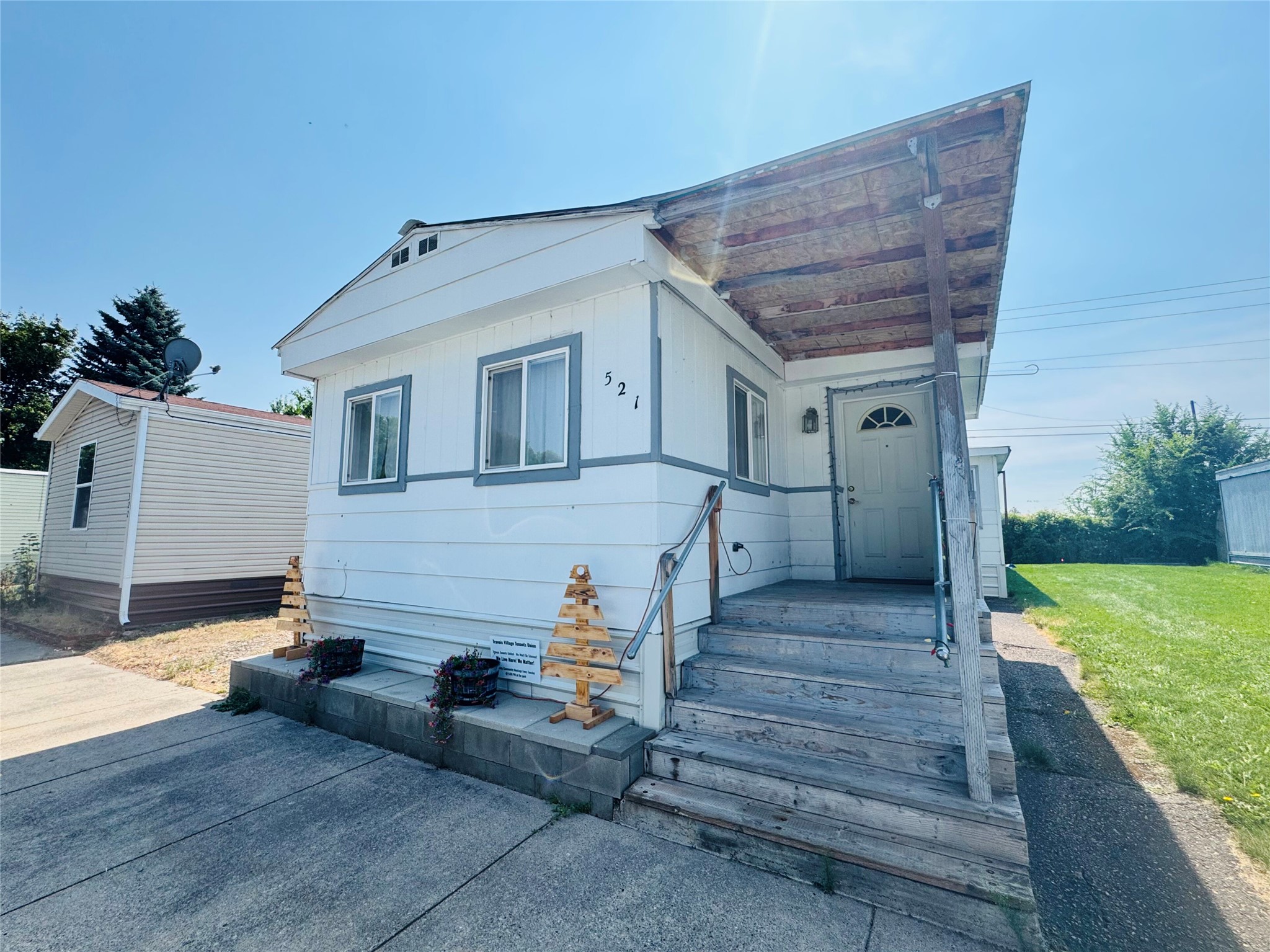 521 S Caravan Street
