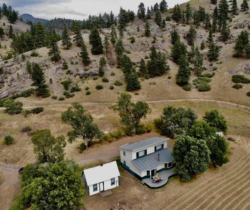 40 Meadow Harbor Lane