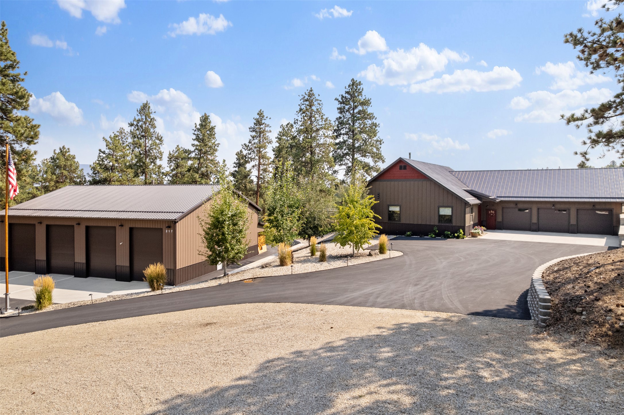 217 Peekaboo Trail