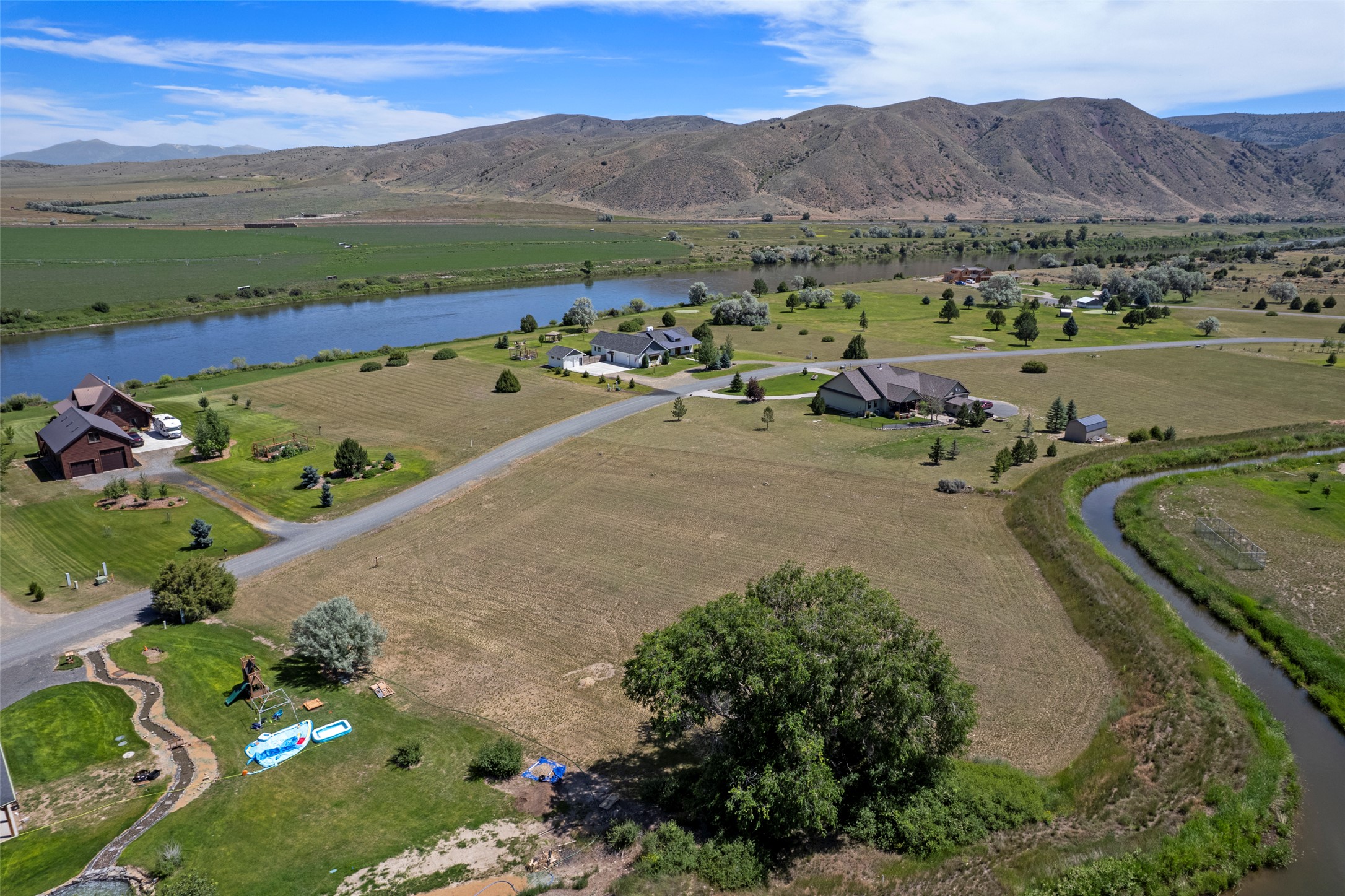 44 Missouri View Loop