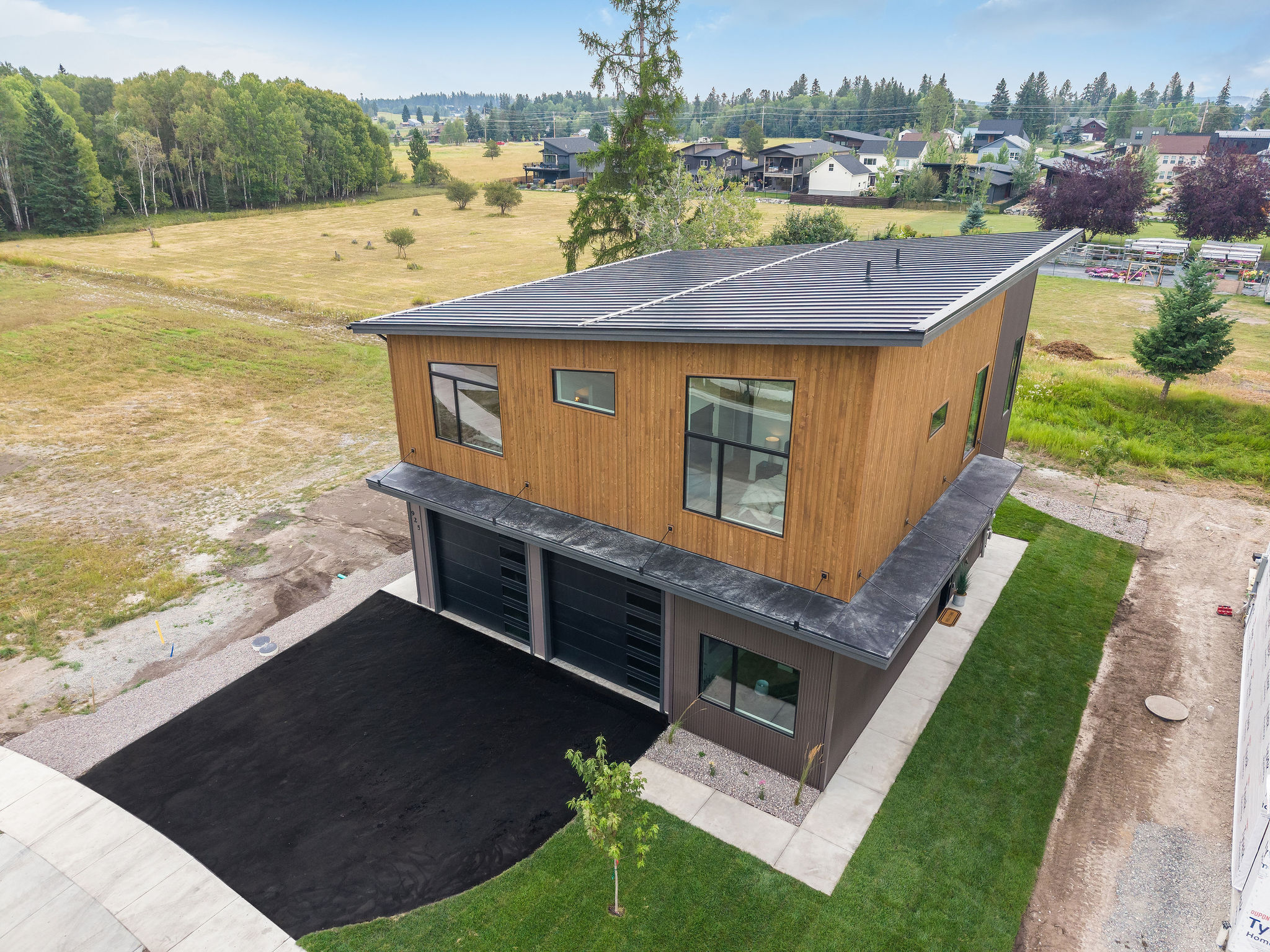 925 Apres Drive